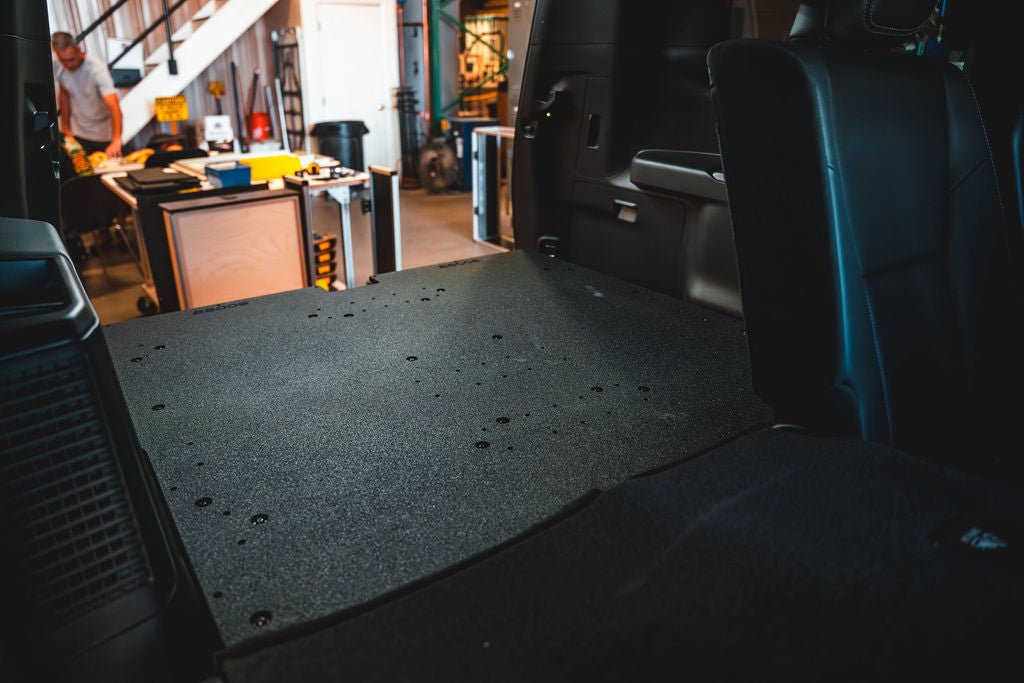 丰田 - 陆地巡洋舰 - 2024 年至今 - LC250 - 探索系列 - 后板系统