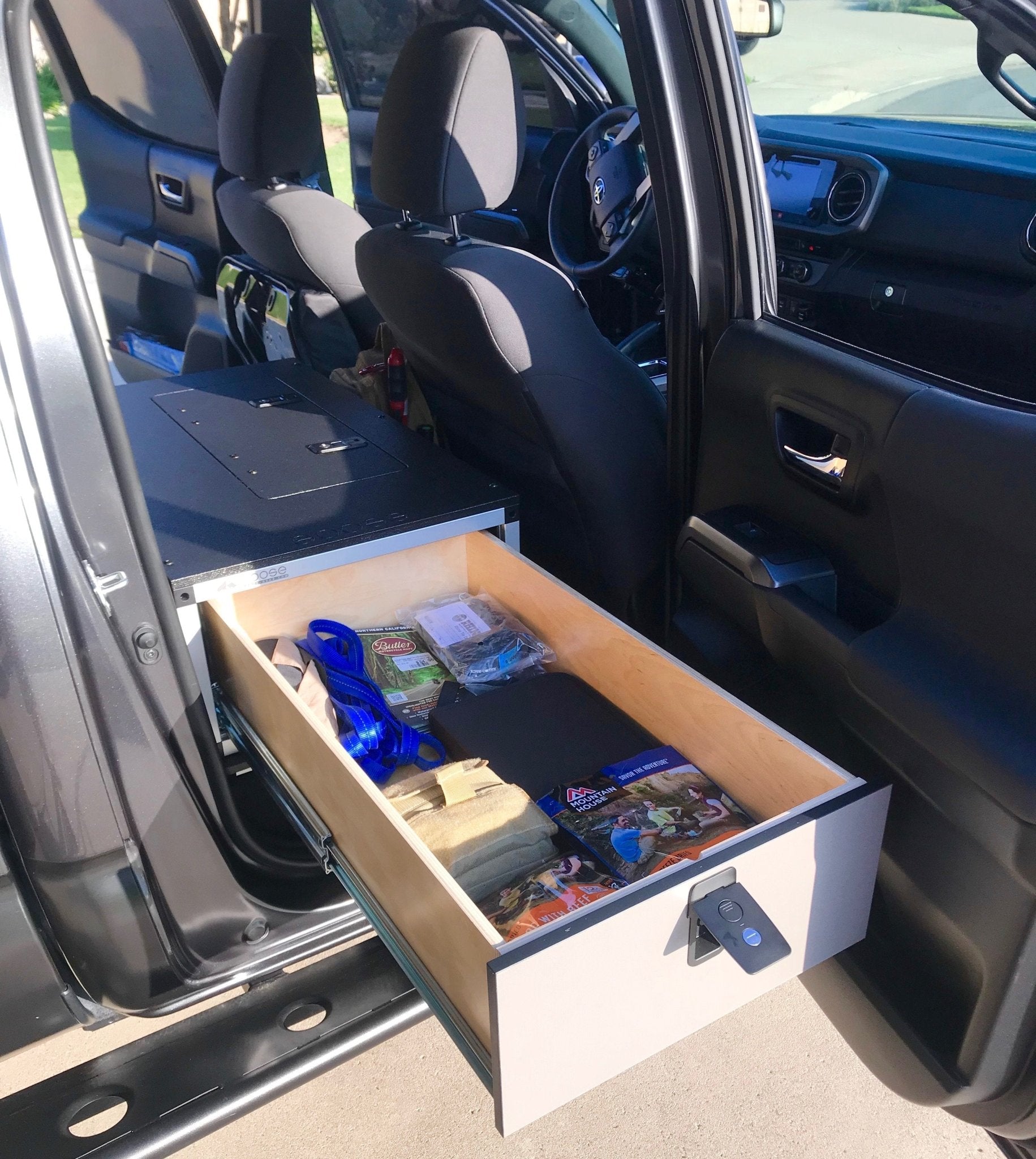 Goose Gear Toyota Tacoma 2005-2023 2nd and 3rd Gen. Double Cab - Second Row Single Drawer Module - 60% Passenger Side