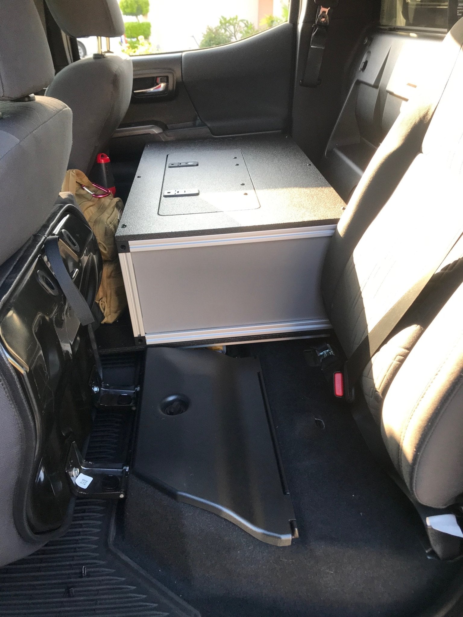 Goose Gear Toyota Tacoma 2005-2023 2nd and 3rd Gen. Double Cab - Second Row Single Drawer Module - 60% Passenger Side