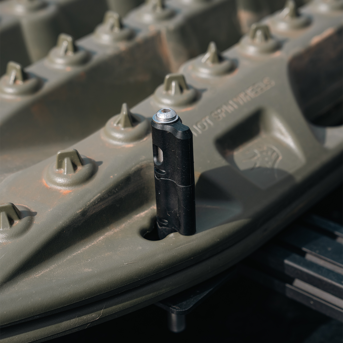 Cali Raised LED Roof Rack Traction Board Mount