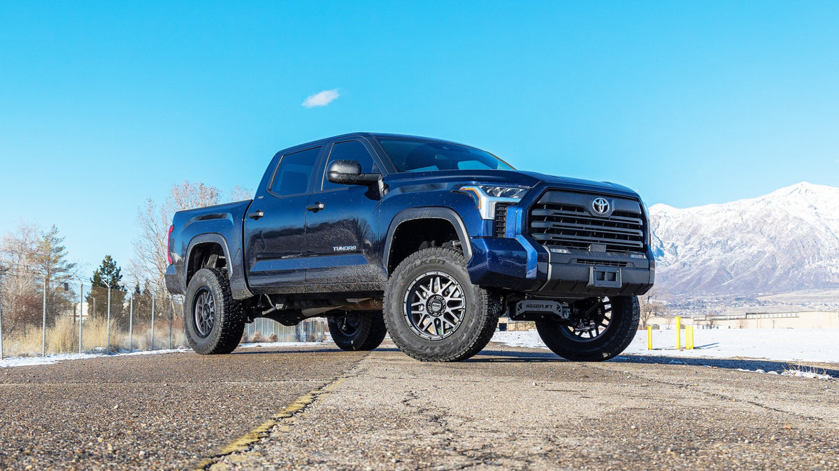 ReadyLIFT 6" Big Lift Kit - 2022-2026 Toyota Tundra Rear Air 2WD/4WD - view 2