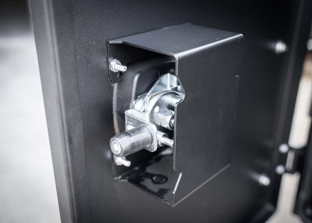 universal-aluminum-overland-off-road-locking-gear-storage-box - NVMOS