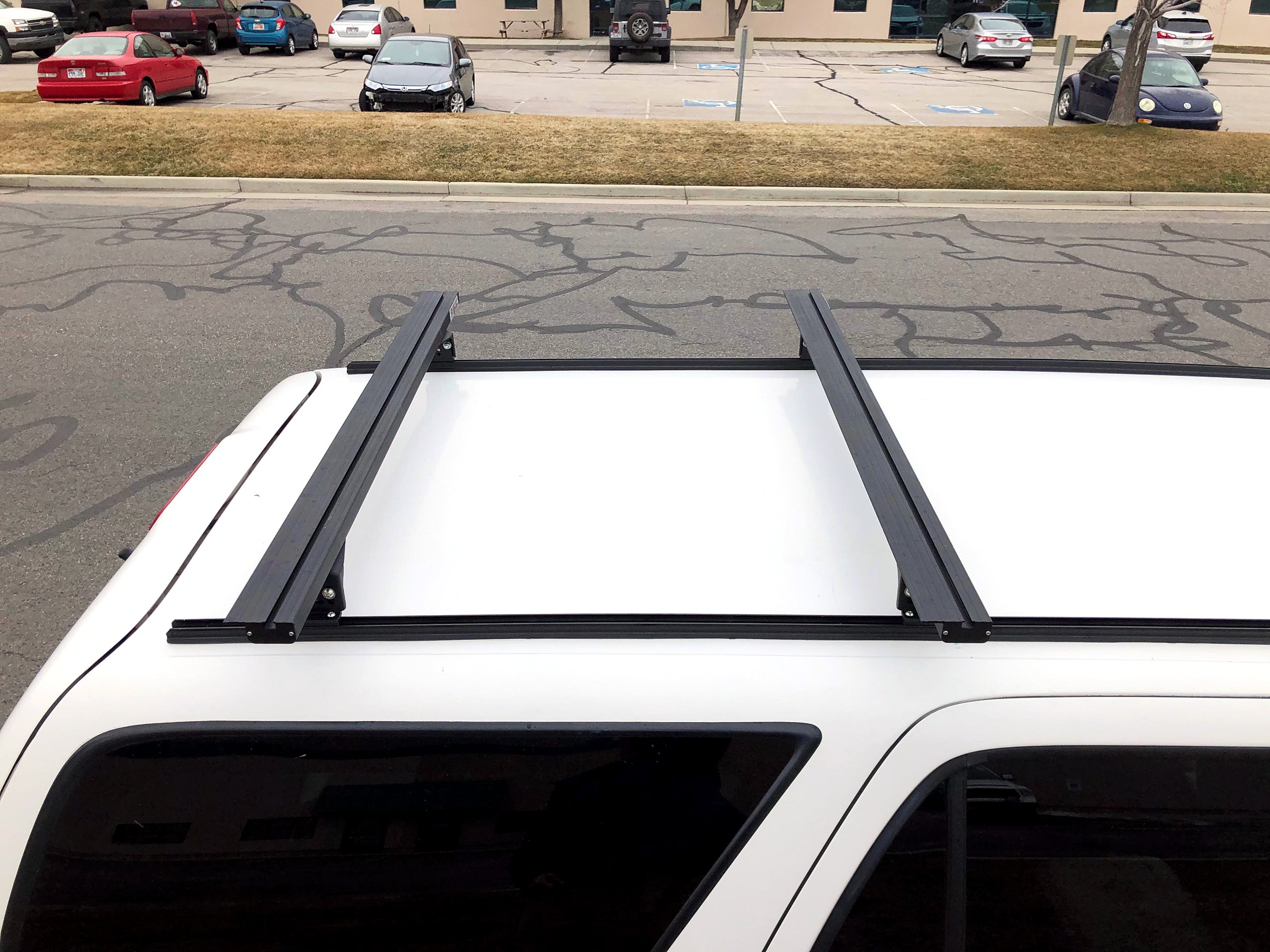 装备丰田 4Runner 第三代 K9 负载杆套件