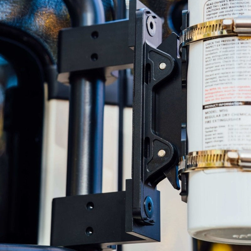 versatile-mounting-clamp-for-ineos-grenadier-2-pack-632879 - NVMOS