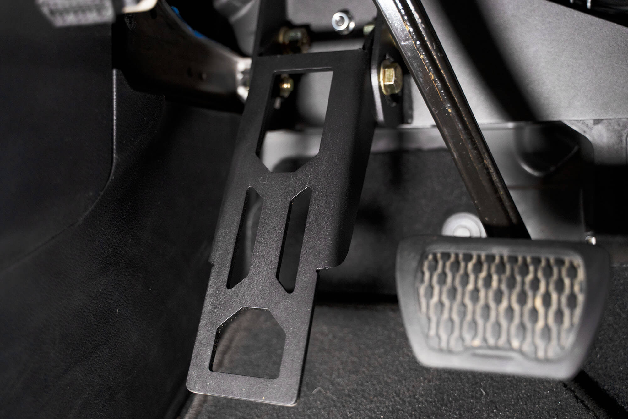 wrangler-dead-pedal - NVMOS