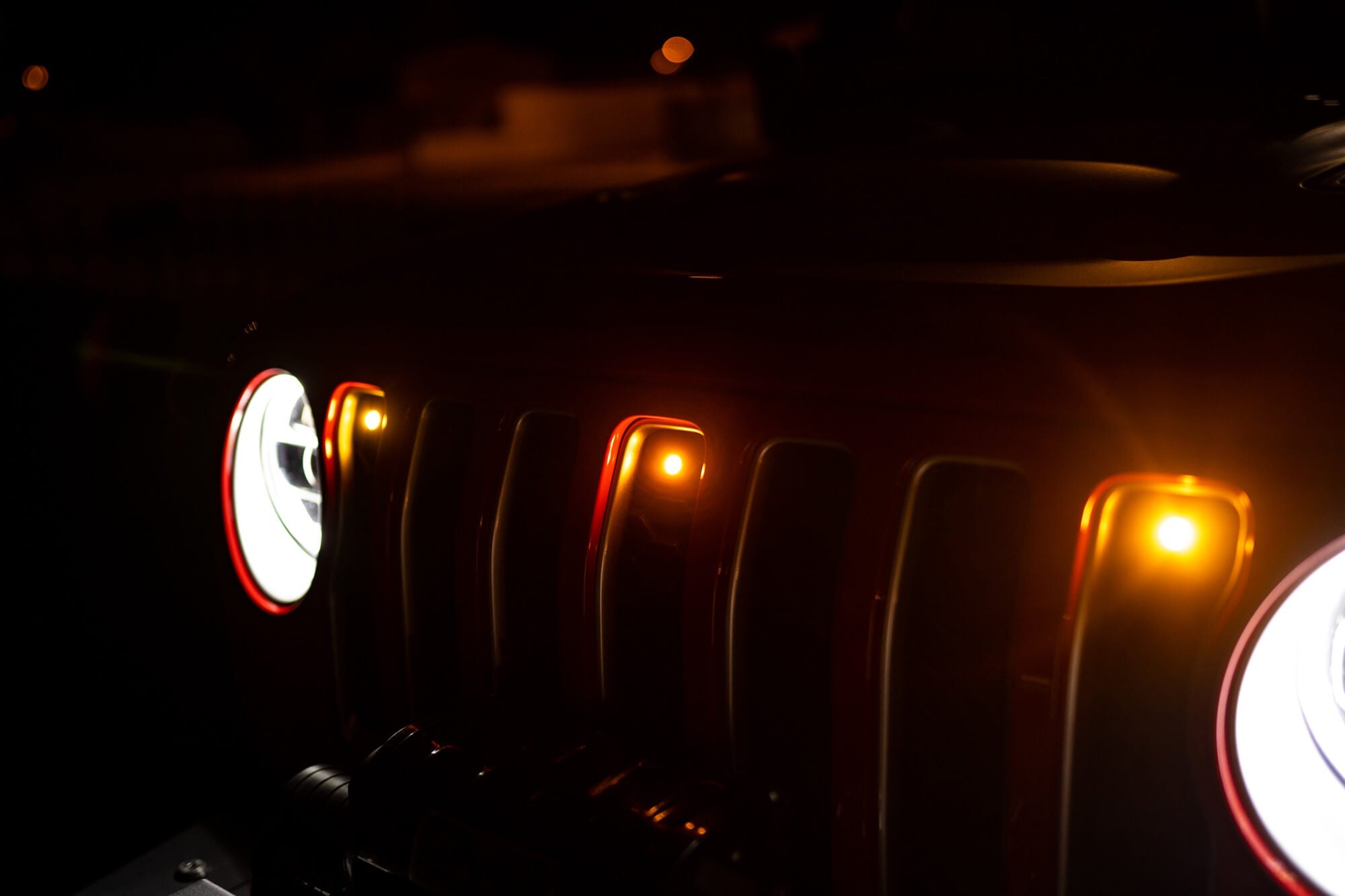 wrangler-jl-amber-grille-marker-lights - NVMOS