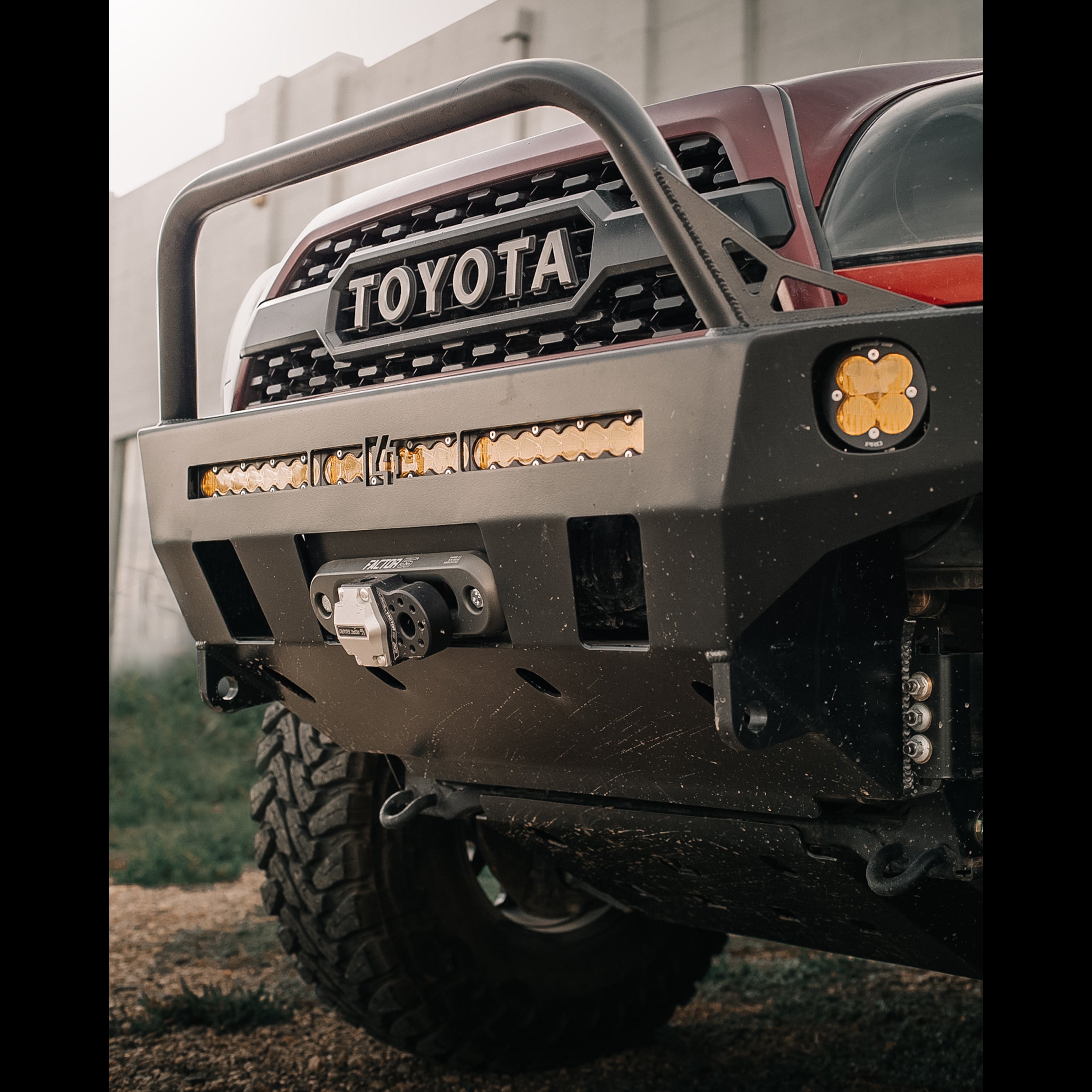 Parachoques delantero C4 Fabrication 4Runner Overland Series / 4.ª generación / 2003-2009