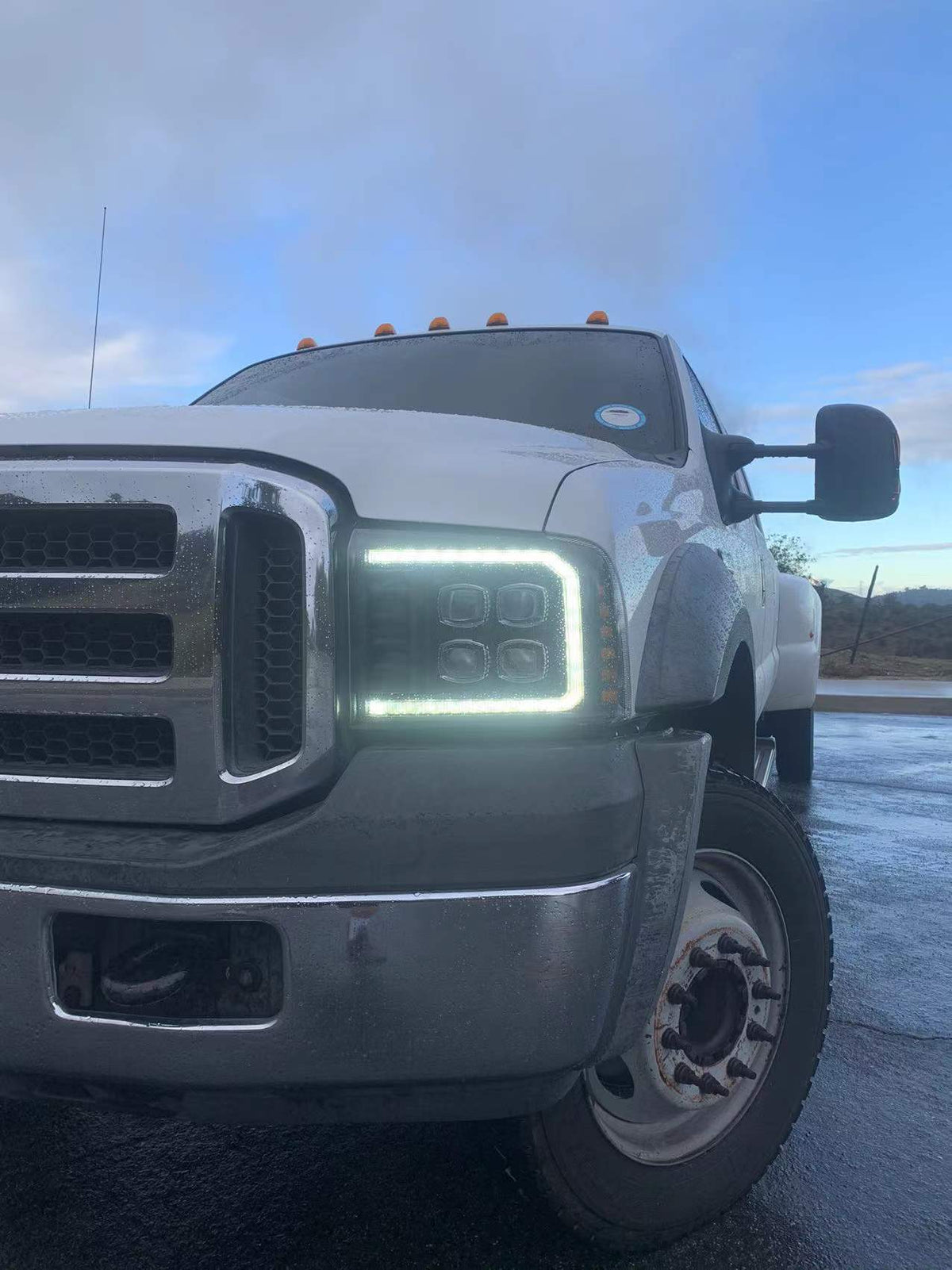AlphaRex NOVA-Series LED Projector Headlights for Ford Super Duty / Ford Excursion - Black