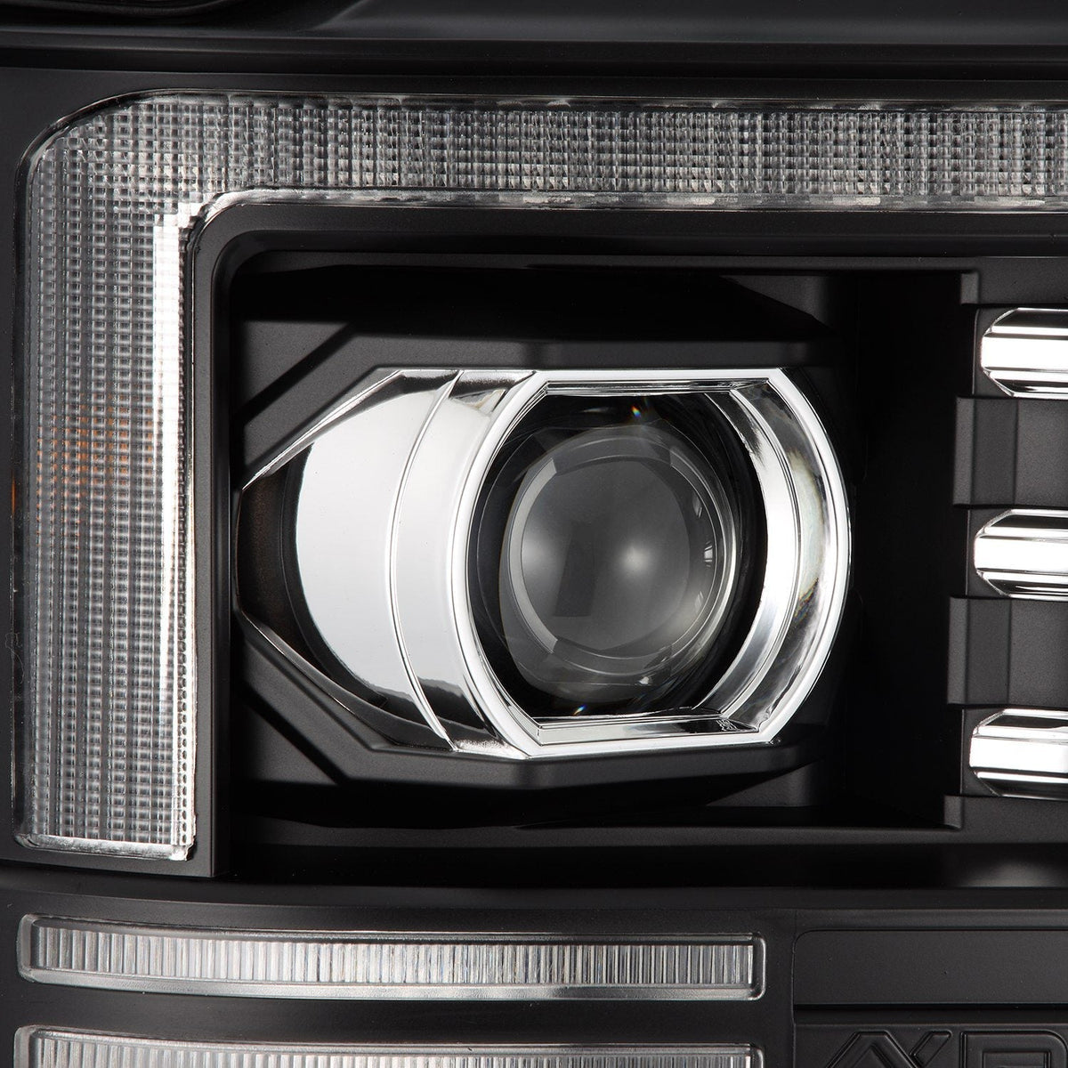 AlphaRex PRO-Series Halogen Projector Headlights for Ford Super Duty / Ford Excursion - Black