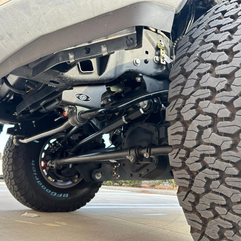 S&B 2.5-inch fully loaded lift kit for 2023+ Ford F-250 and F-350 4WD