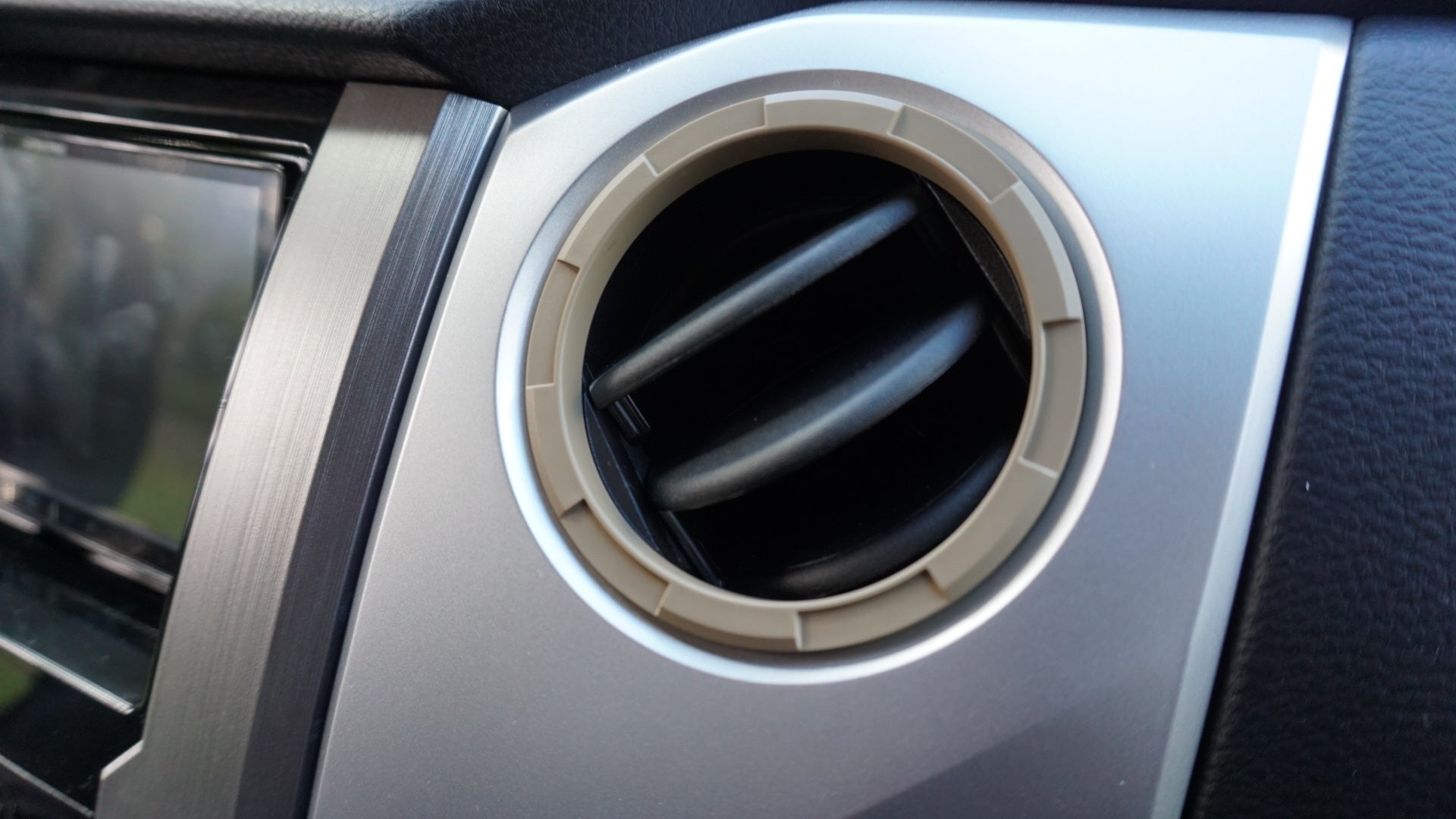 Vent Rings (2014-2021 Tundra) - QUICKSAND