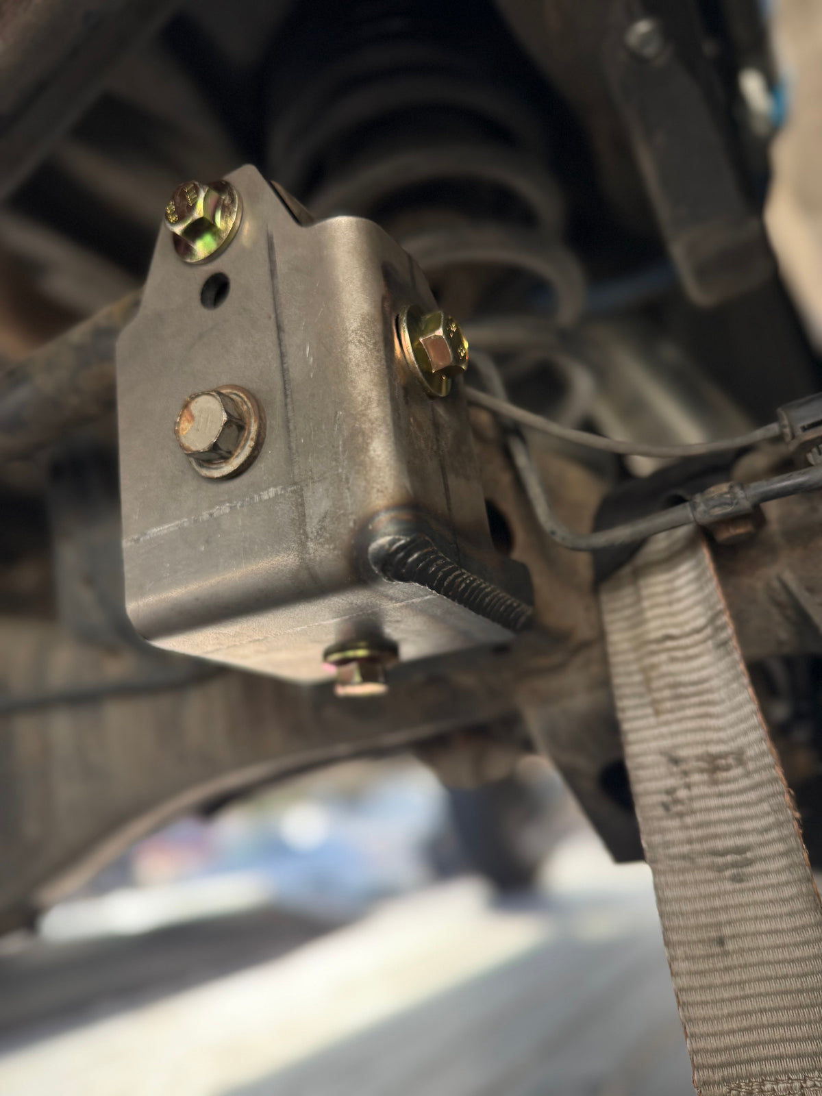 Dr. KDSS B.O.T.C.K. track bar correction kit for 1st Gen Toyota Sequoia