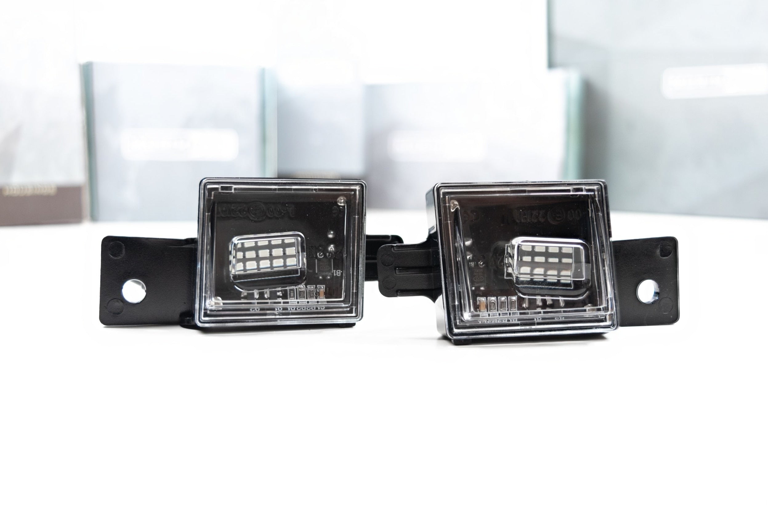 Morimoto Chevrolet Silverado (14-18) 1500 XB LED License Plate Lights