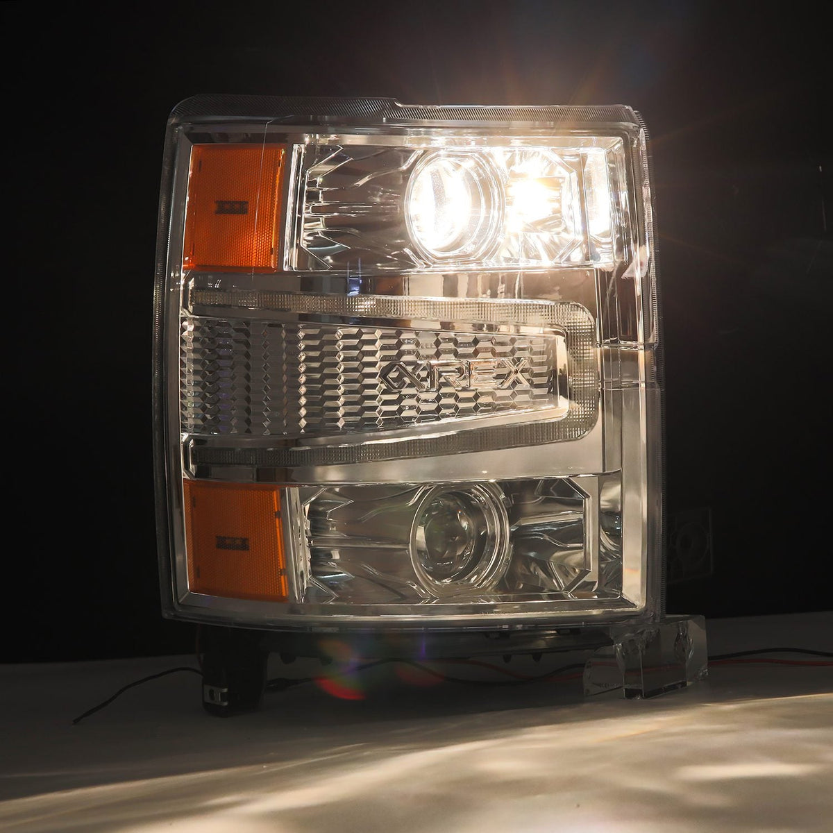 AlphaRex PRO-Series Halogen Projector Headlights for Chevrolet Silverado 1500 - Chrome