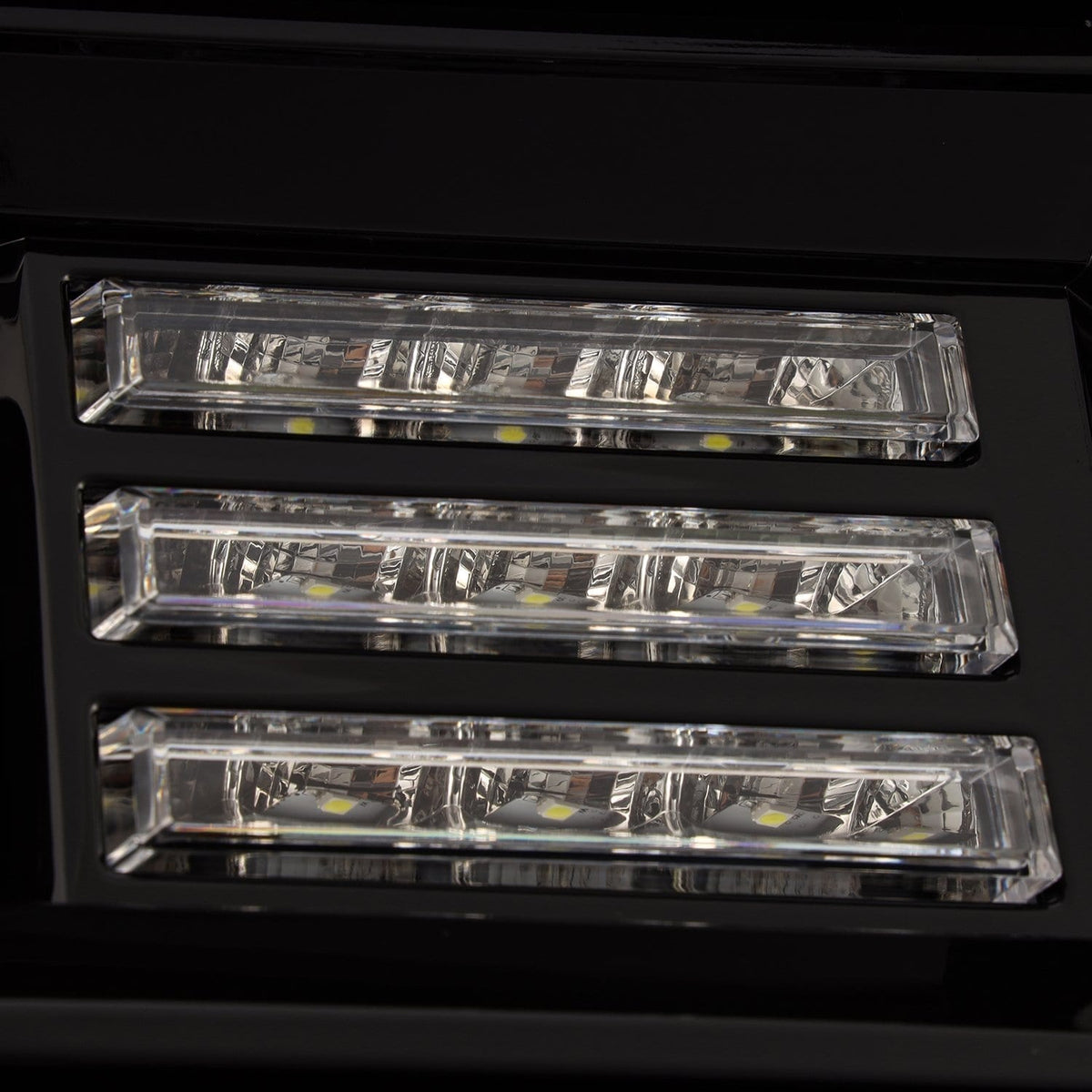 AlphaRex PRO-Series Halogen Projector Headlights for GMC Sierra 1500 / GMC Sierra HD 2500/3500 - Alpha-Black