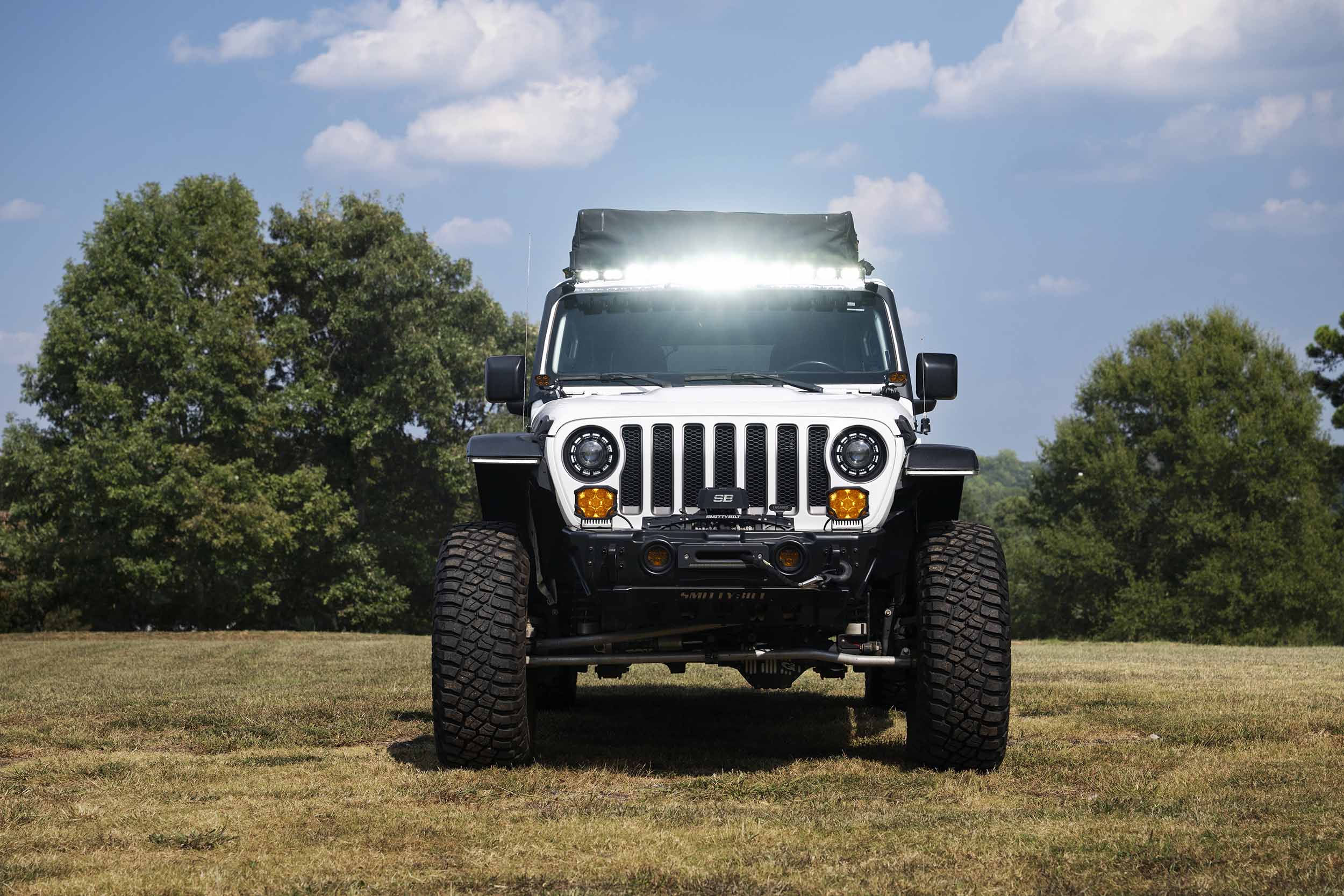Morimoto Jeep Gladiator JT (20-26) 2Banger Light Bar System