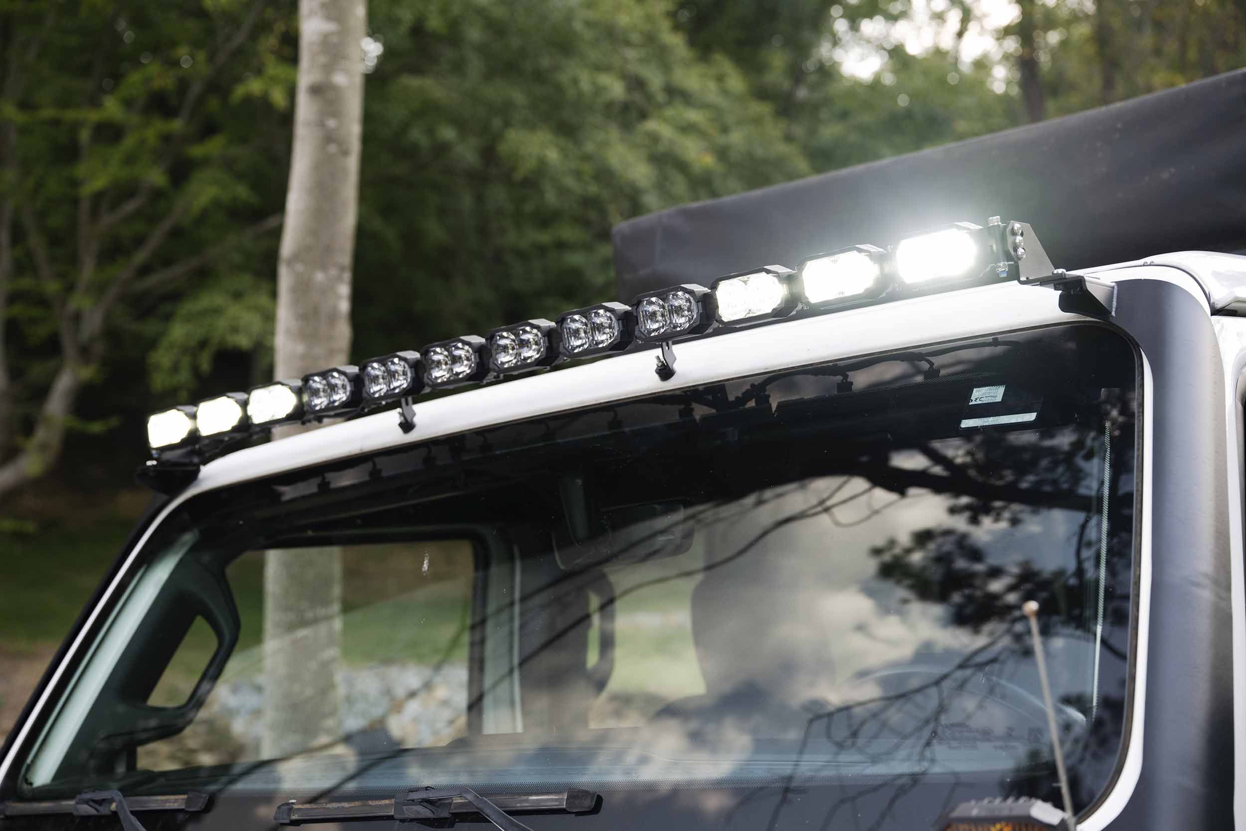 Morimoto Jeep Gladiator JT (20-26) 2Banger Light Bar System
