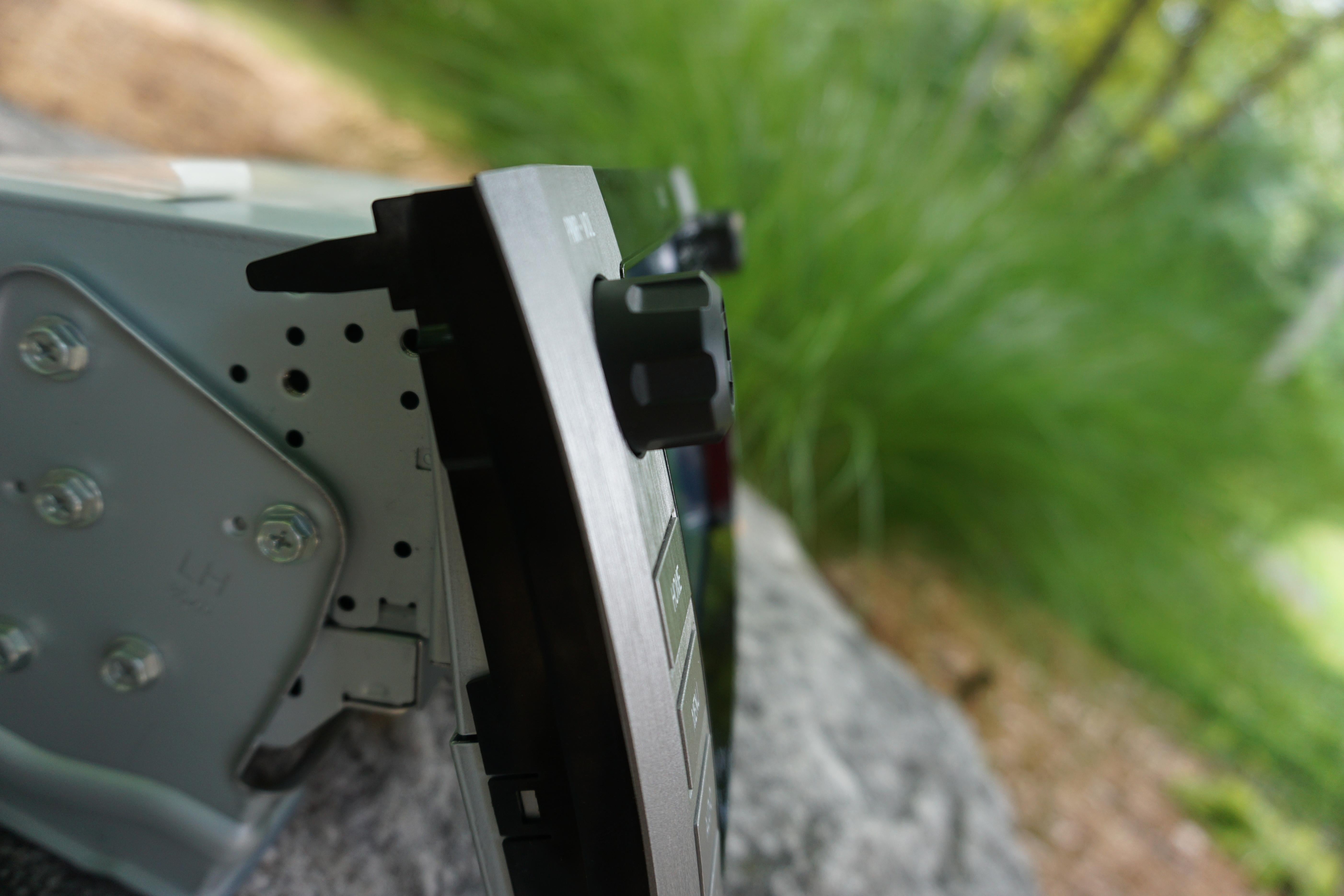 Radio Knobs (2020-2021 Tundra / 2020+ 4Runner) - BLACK