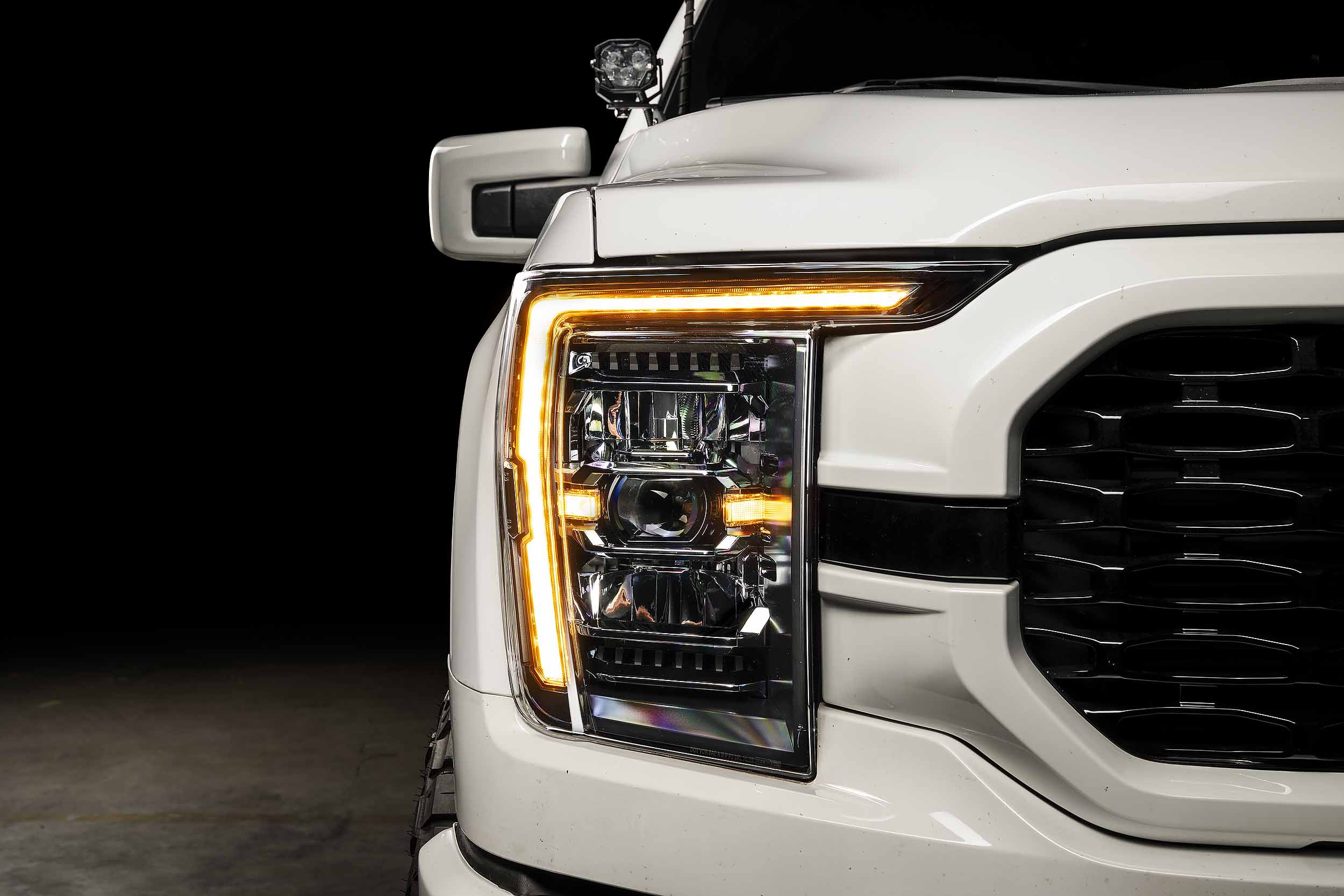 Morimoto Ford F-150 (21-23) XB Evo LED Headlights