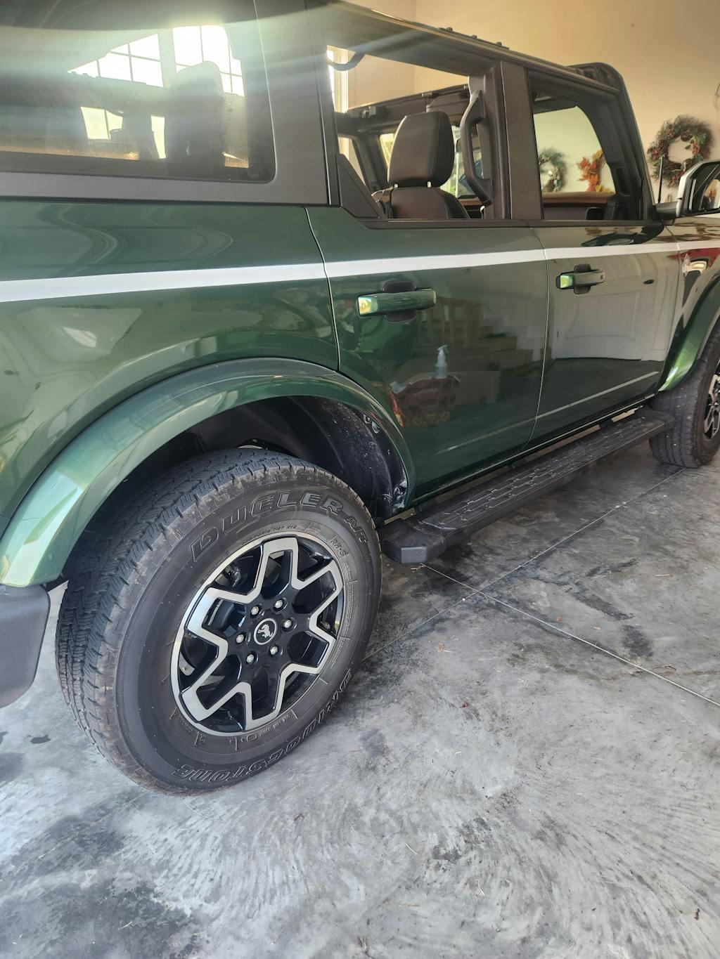 Solid Color Upper Door Spear Stripe Kit - 2021+ Bronco 4 Door (non-Raptor)