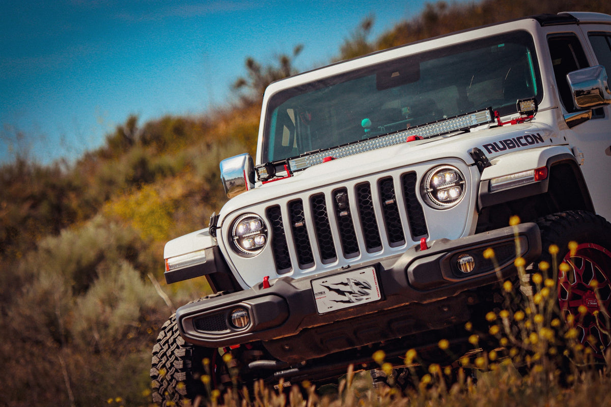 AlphaRex NOVA-Series LED Projector Headlights for Jeep Wrangler / Jeep Gladiator - Alpha-Black