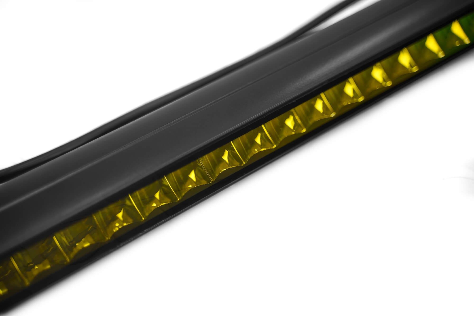 20-Inch-Elite-Series-Amber-LED-Light-Bar-Single-Row_Offtruck-08 - NVMOS