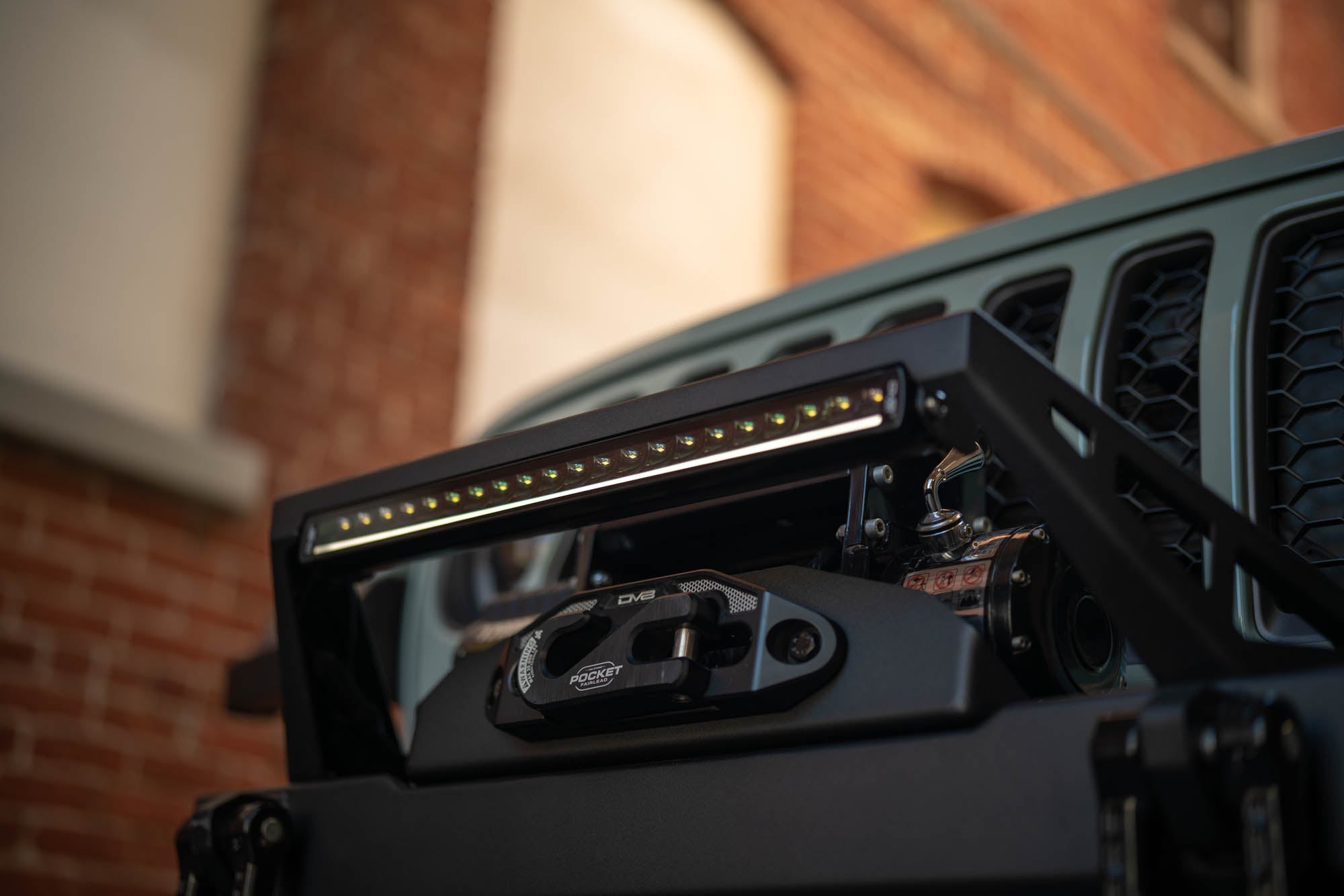 20-Inch-Halo-Elite-Single-Row-Light-Bar-with-Accent-Light-13 - NVMOS