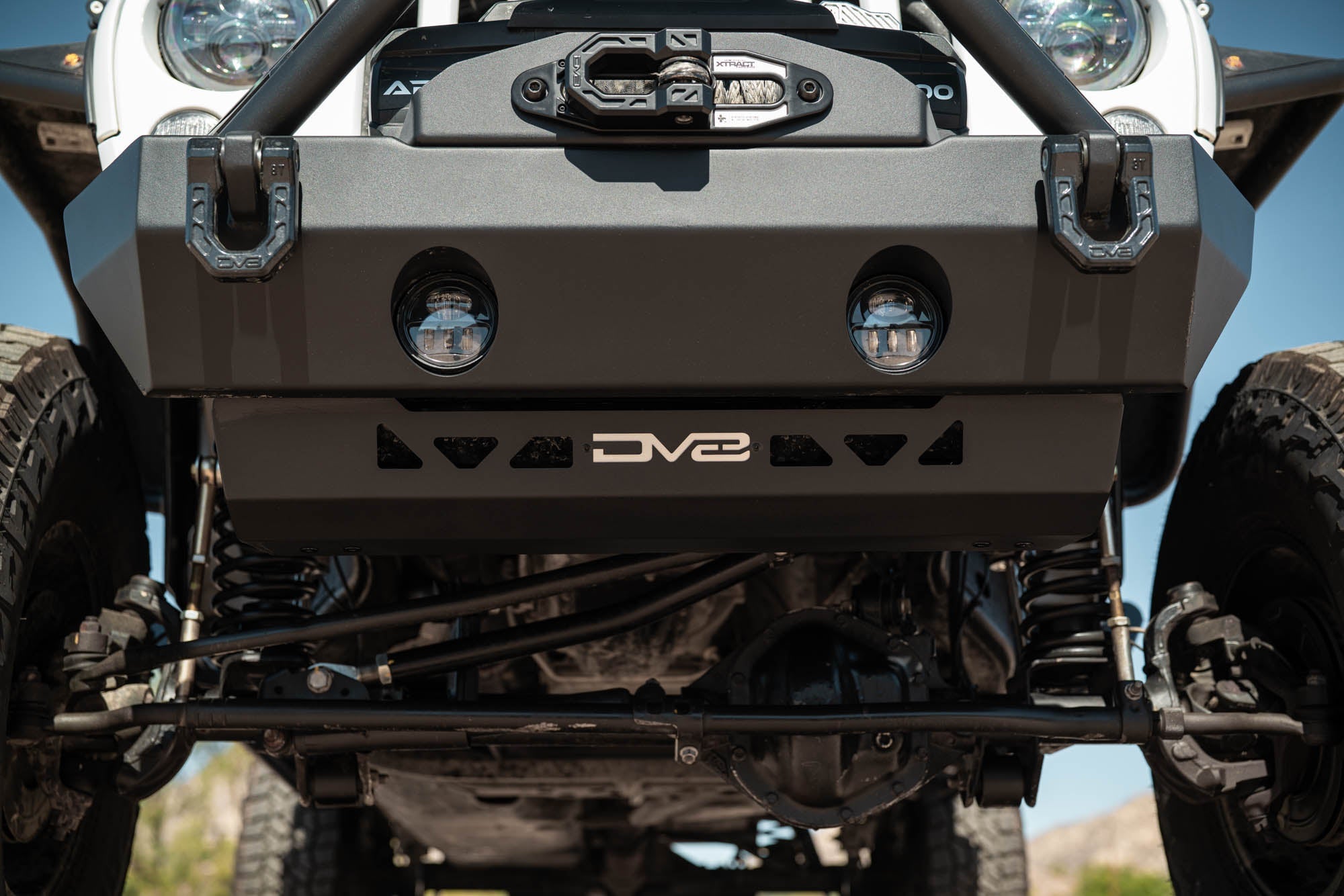 2007-2018-Jeep-Wrangler-JK-Front-Skid-Plate-Installed-2 - NVMOS