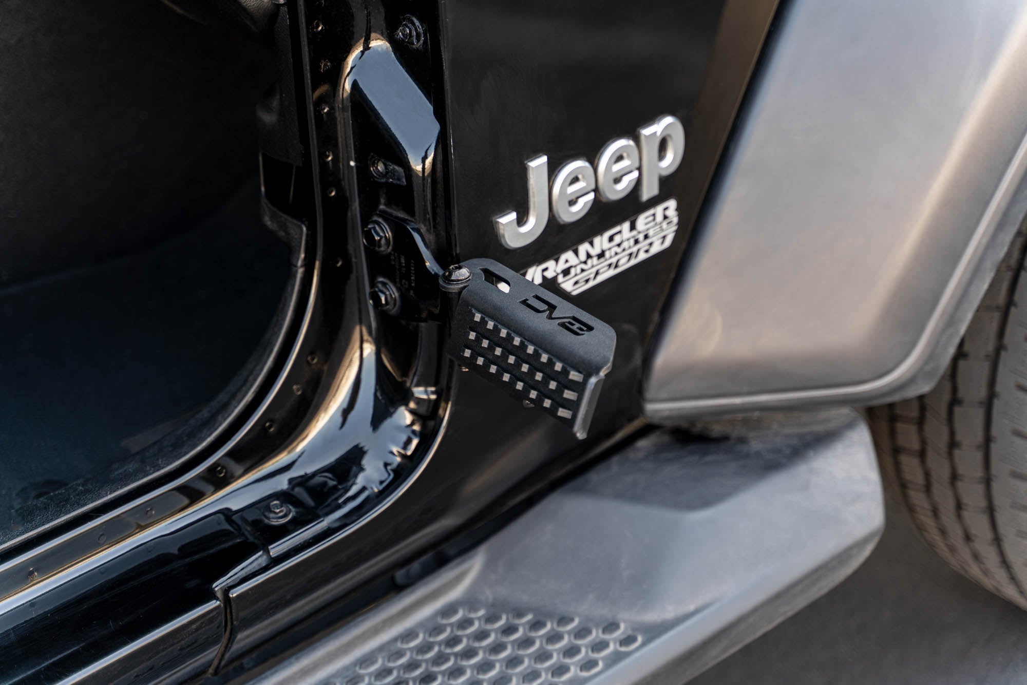 2007-2023-Jeep-Wrangler-JK-JL-Gladiator-JT-Foot-Pegs_Installed-02 - NVMOS
