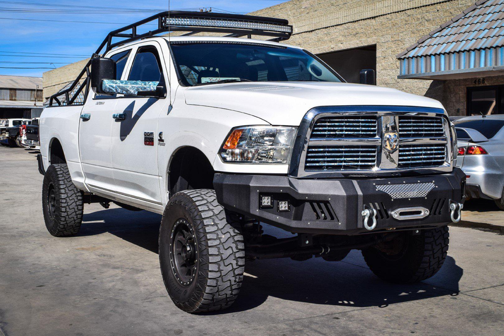 2010-18-ram-2500-3500-steel-front-bumper-dv8-offroad-fbdr2-04-2 - NVMOS