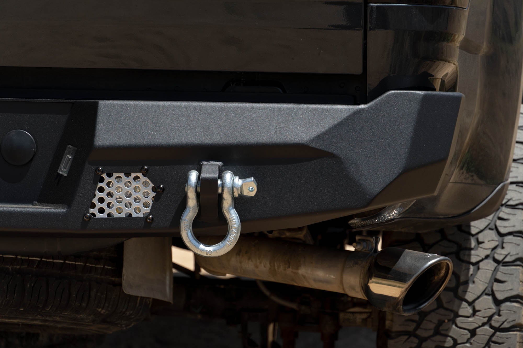 2014-2022-chevy-colorado-and-gmc-canyon-spec-series-rear-bumper-Installed-7 - NVMOS