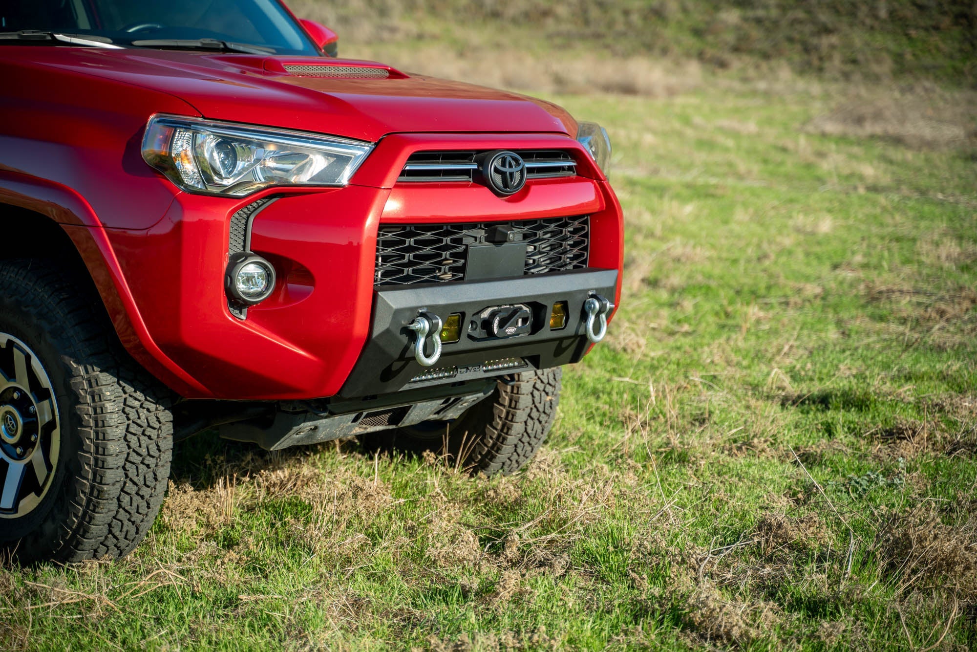 2014-2024-Toyota-4Runner-Centric-Series-Winch-Front-Bumper-Installed-11 - NVMOS
