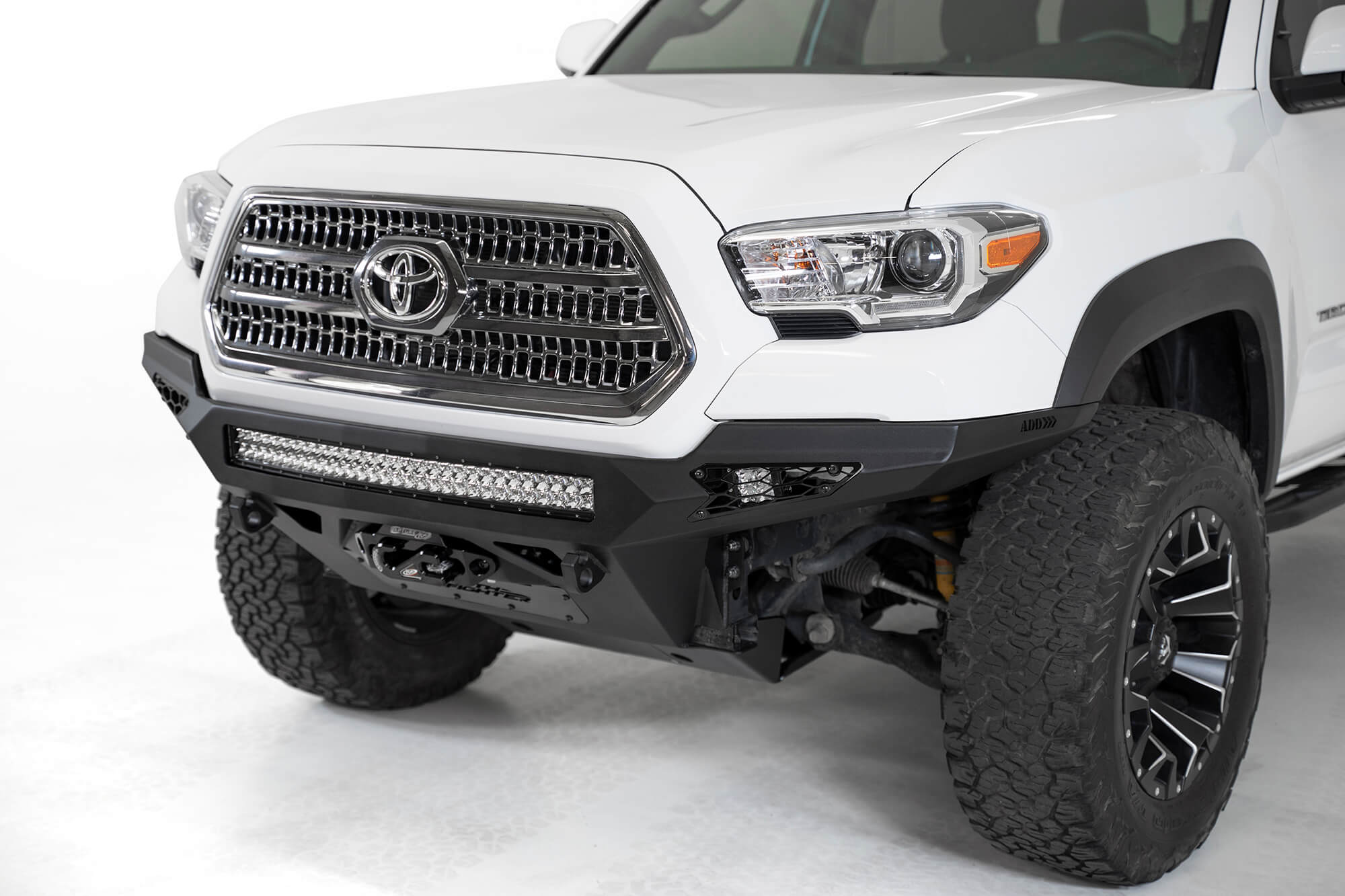 2016-2019-Toyota-Tacoma-winch-front-bumpers_66eaa806-a76f-445c-a9d5-3f87d3aa4535 - NVMOS