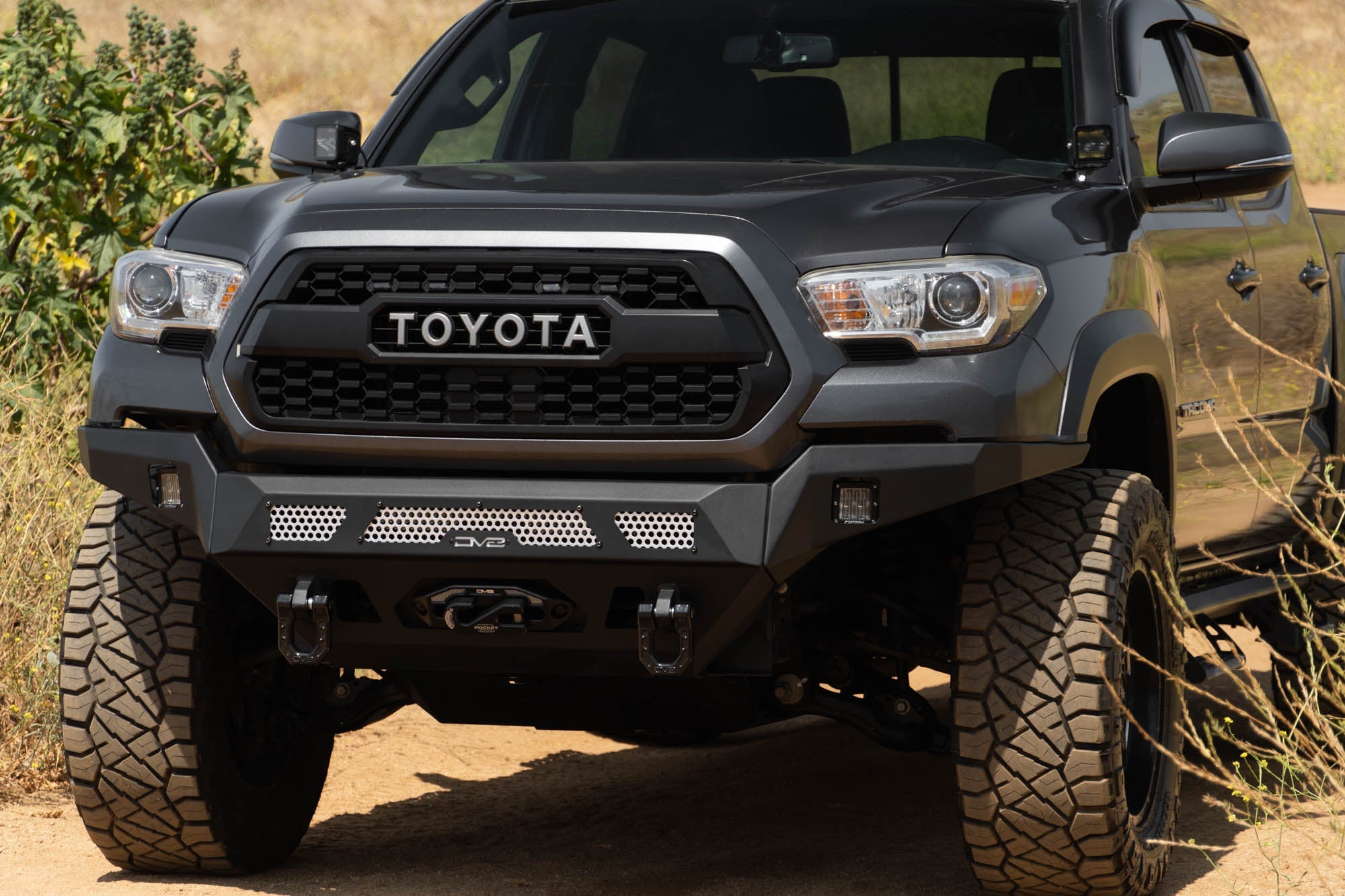 2016-2023-Toyota-Tacoma-MTO-Series-Winch-Front-Bumper-Installed-3 - NVMOS