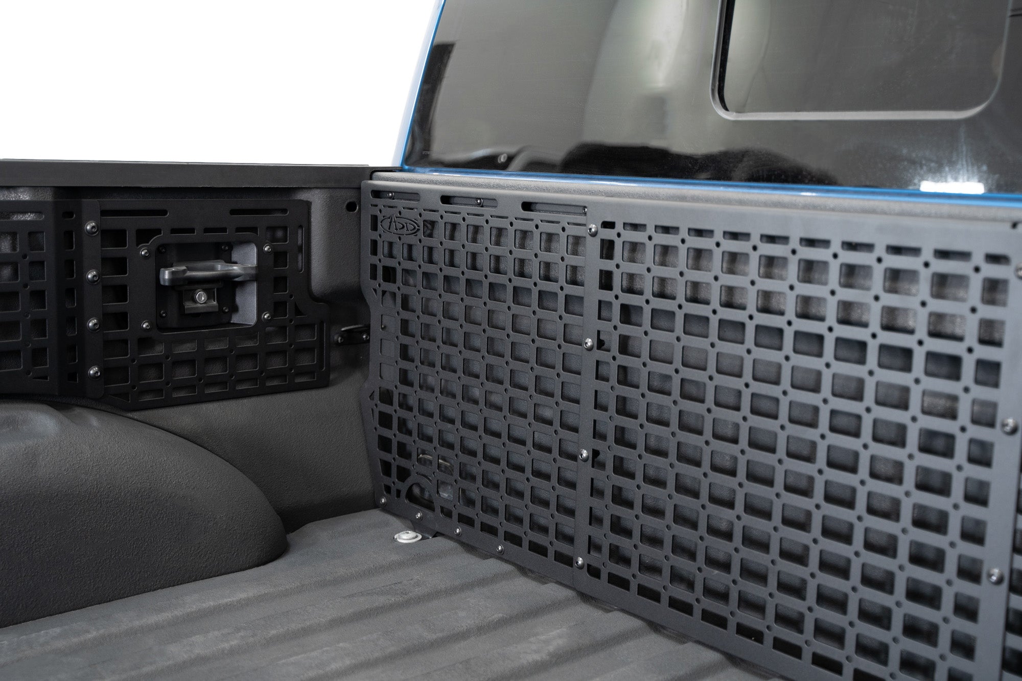 2017-2020-Ford-F-150-_-F-150-Raptor-Bed-Cab-Molle-Panels_Installed-05 - NVMOS