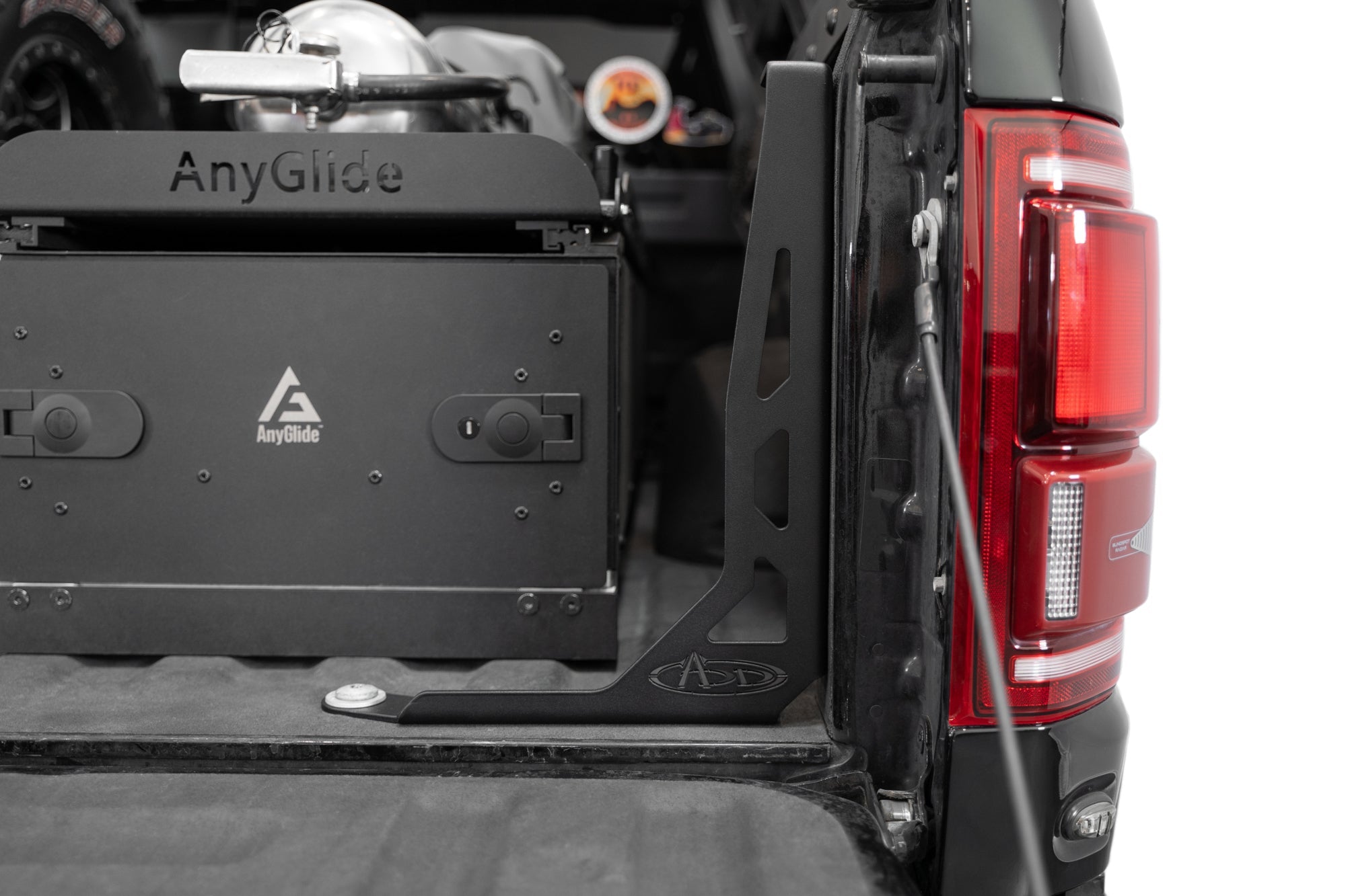 2017-2020FordF-150_F-150RaptorBedChannelStiffener-07 - NVMOS