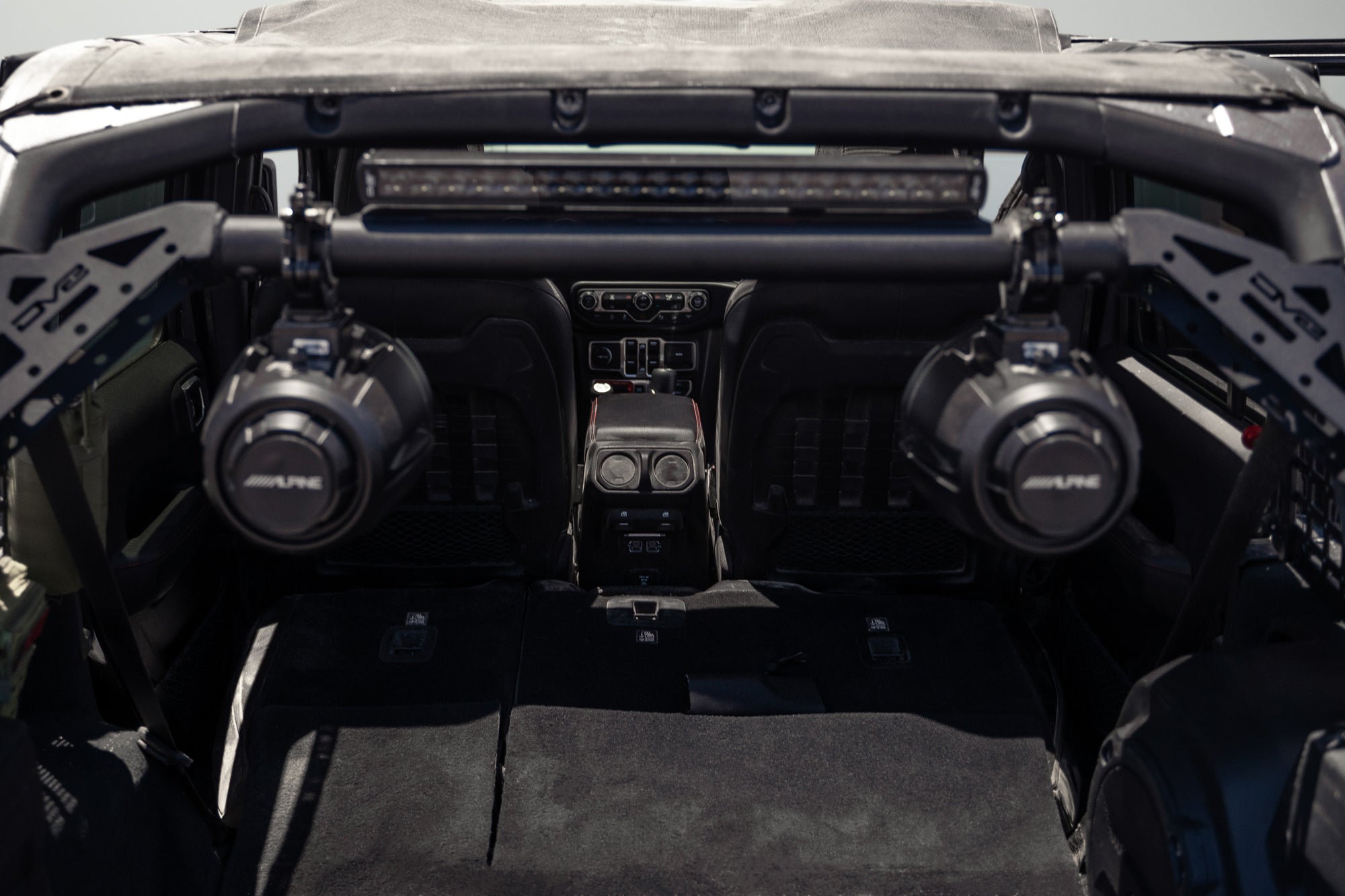 2018-2023-Jeep-Wrangler-JL-Rear-Speaker-_-Light-Bar-Mount_Installed-10 - NVMOS