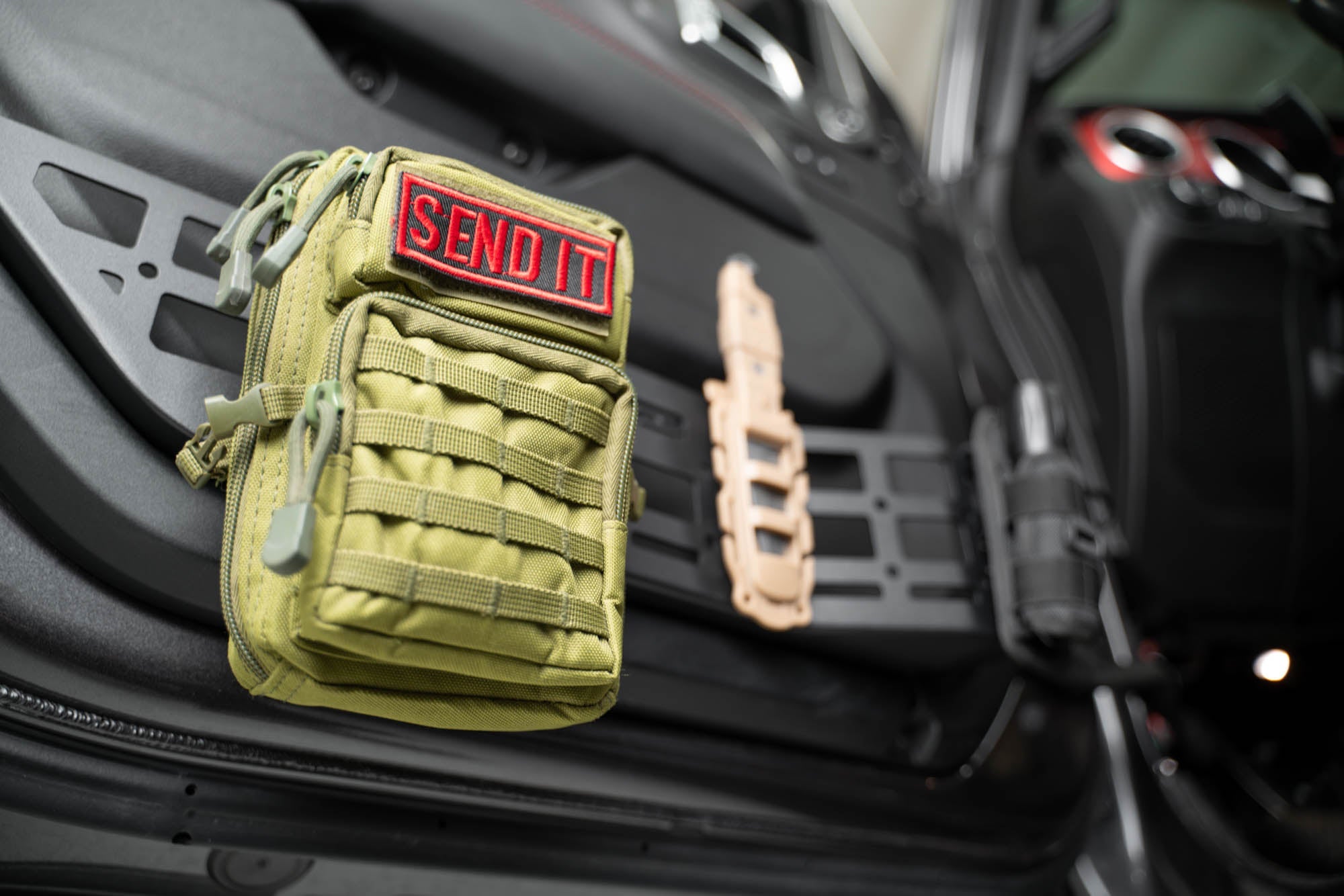 2018-2023-Jeep-Wrangler-JL-_-Gladiator-JT-Front-Door-Pocket-Molle-Panels-Installed-03 - NVMOS