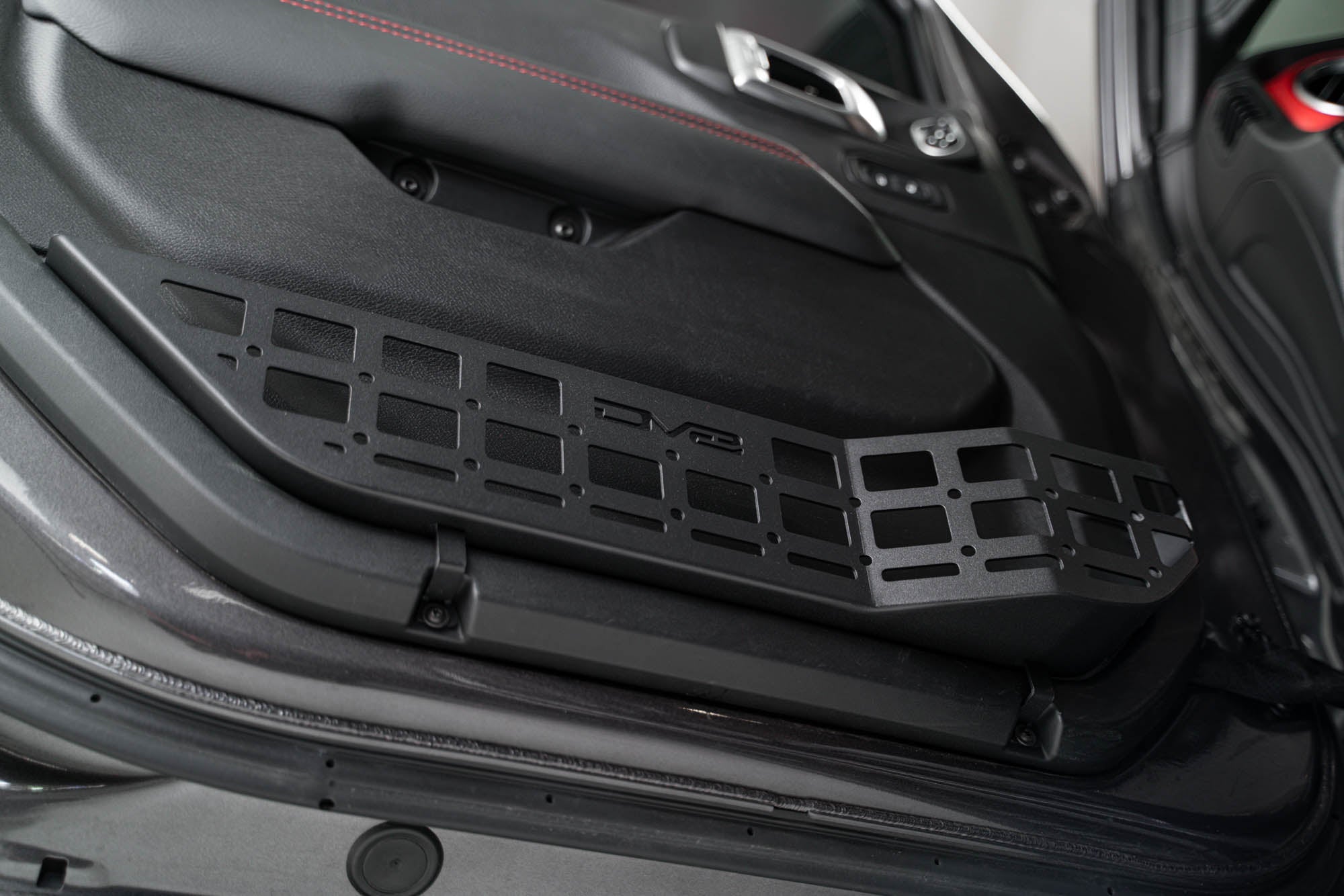 2018-2023-Jeep-Wrangler-JL-_-Gladiator-JT-Front-Door-Pocket-Molle-Panels-Installed-09 - NVMOS