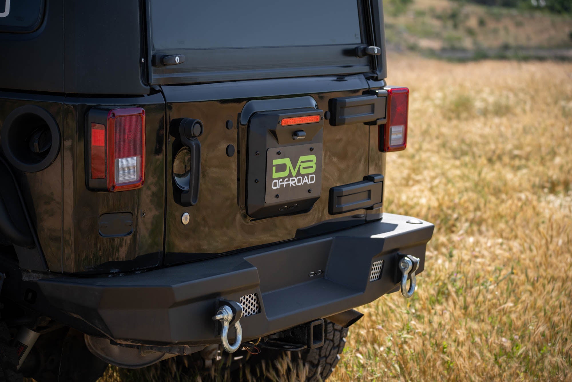 2018-2024-Jeep-Wrangler-JK-Spare-Tire-Delete-Installed-01 - NVMOS