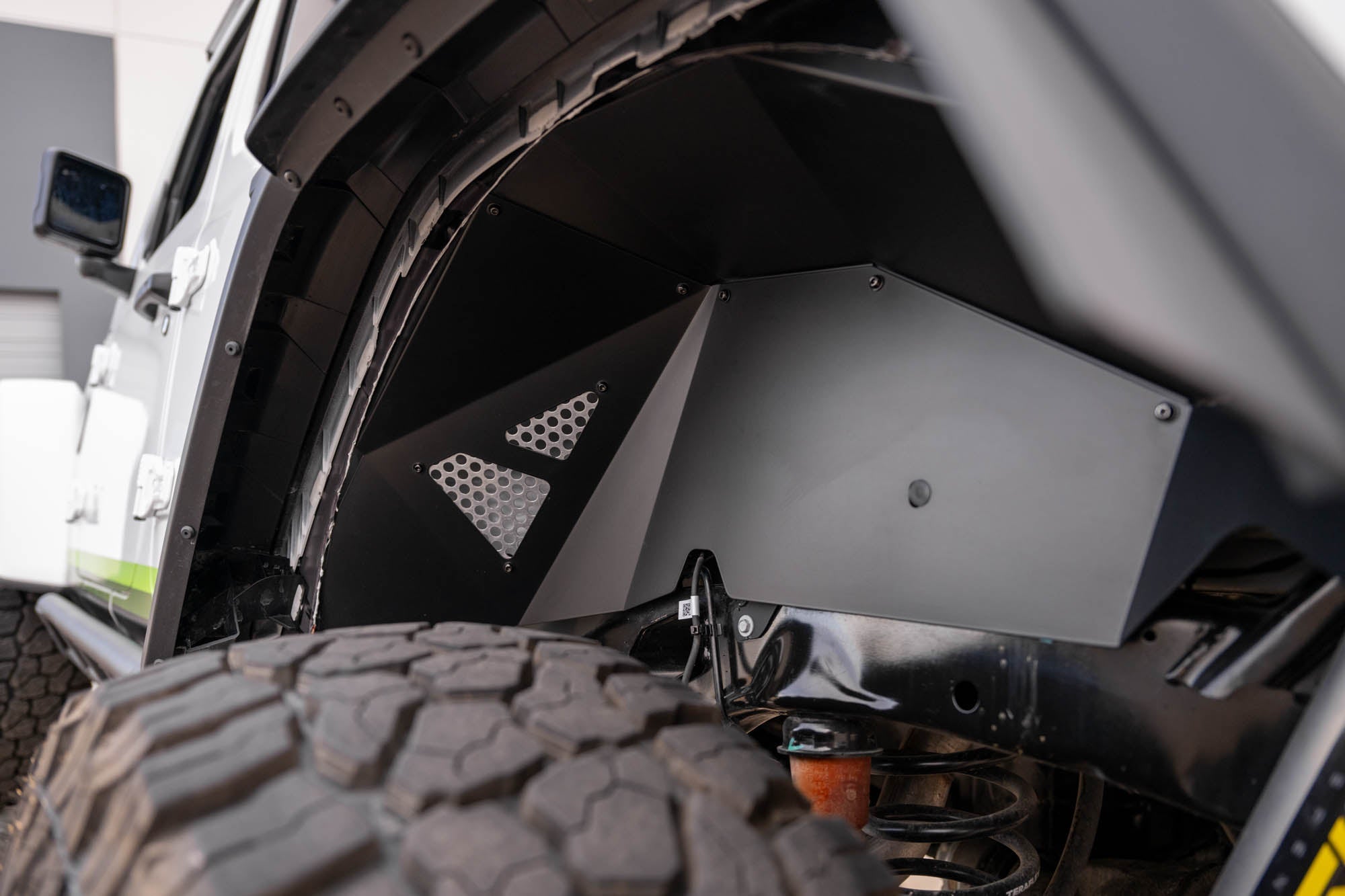 2018-2024-Jeep-Wrangler-JL-Rear-Inner-Fenders-Outdoors-14 - NVMOS