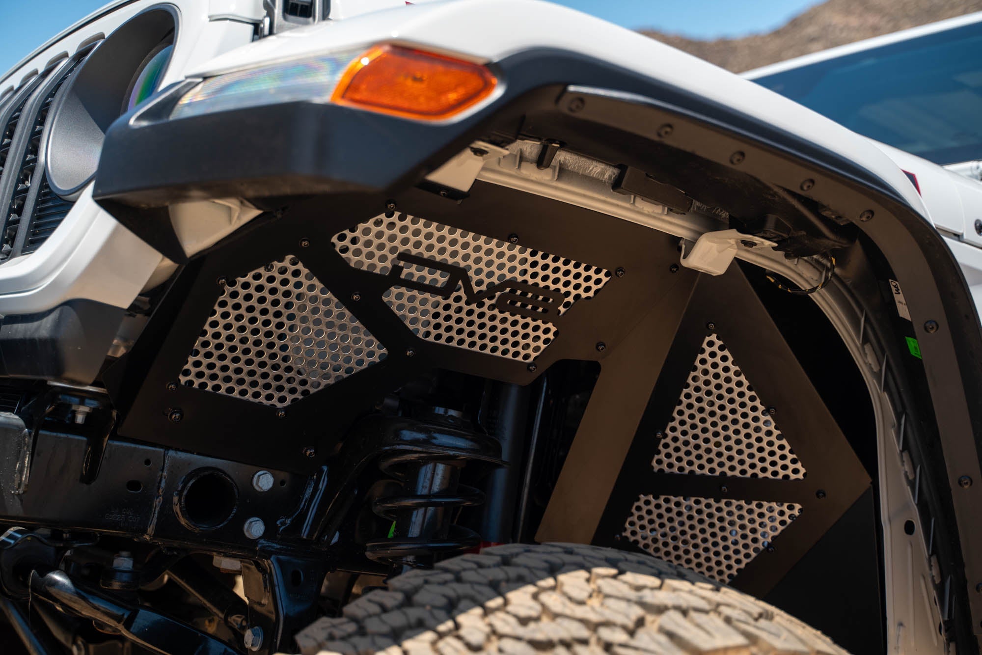 2018-2024-Jeep-Wrangler-JL-_-Gladiator-JT-Front-Inner-Fenders-Installed-4 - NVMOS
