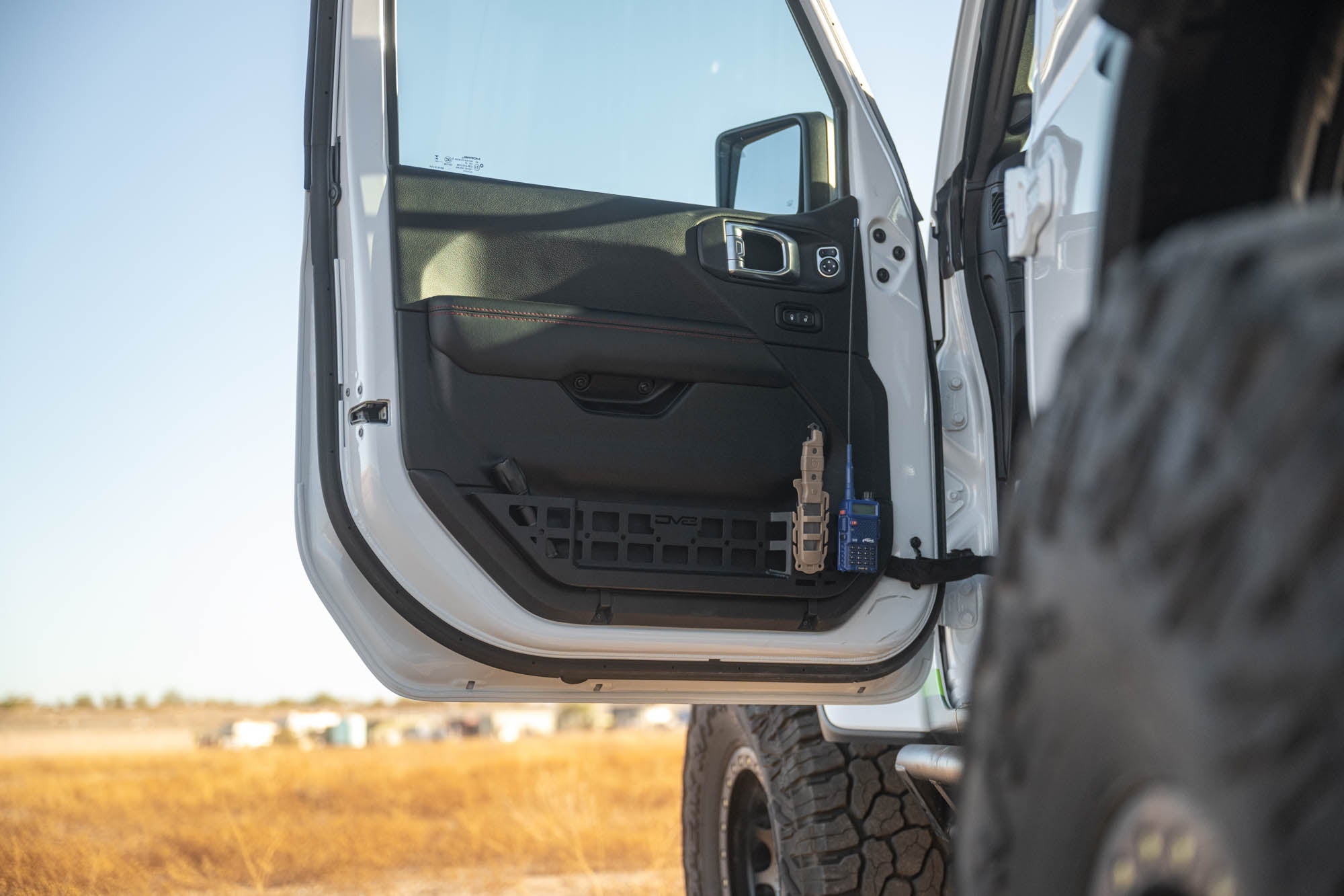 2018-2025-Jeep-Wrangler-JL-_-Gladiator-JT-Electric-Seat-Front-Door-Molle-Pockets-Installed-11 - NVMOS