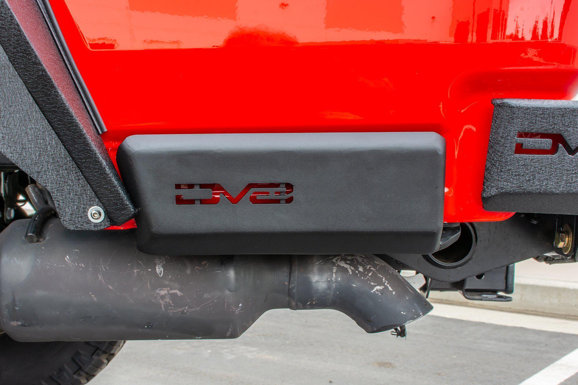 2020-21-jeep-gladiator-jt-bedside-rock-sliders-dv8-offroad-srgl-01-6 - NVMOS
