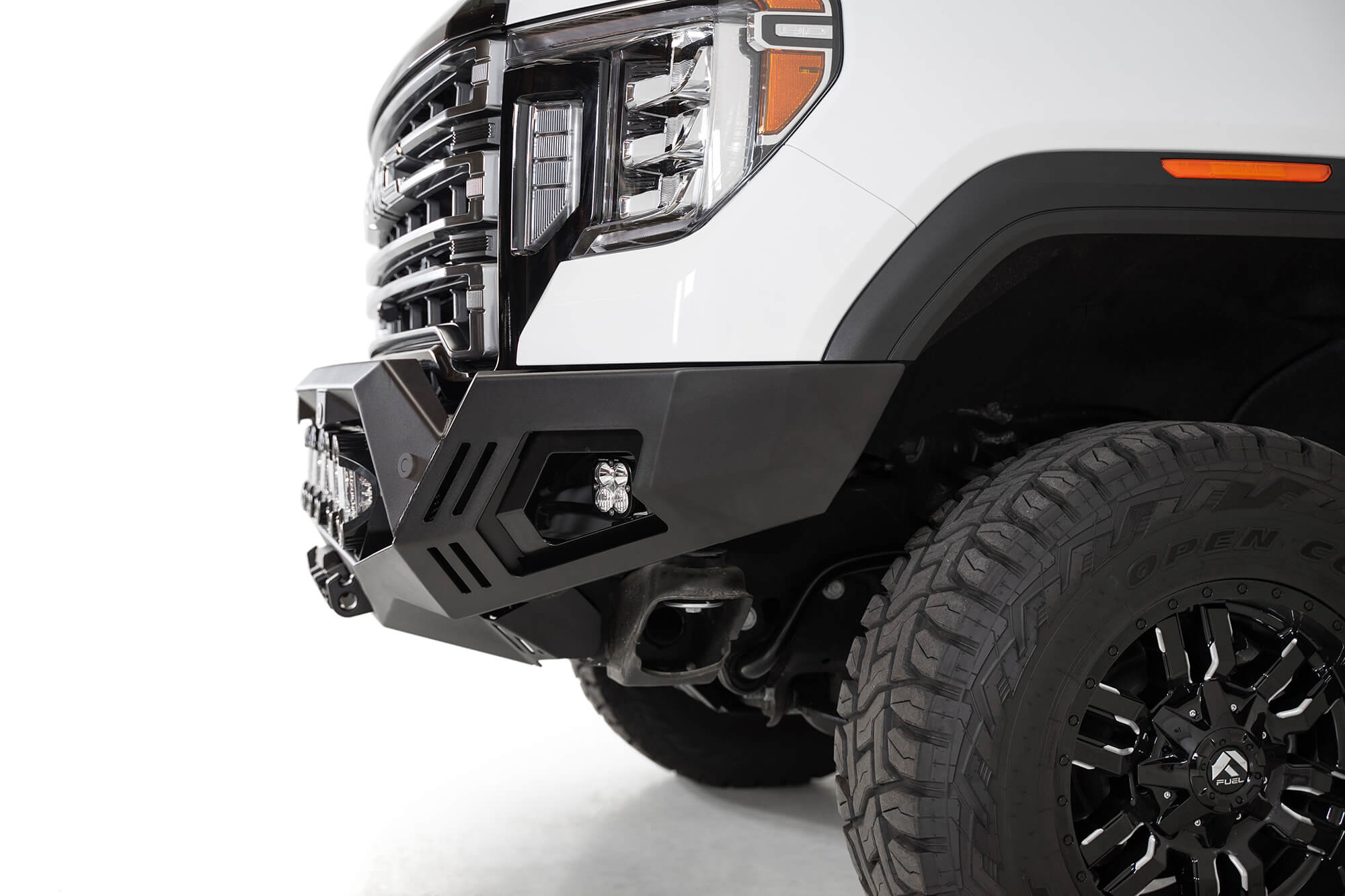 2020-GMC-Sierra-2500-aftermarket-front-bumper_25c01be7-c40d-4d00-a182-da401a0ae74e - NVMOS