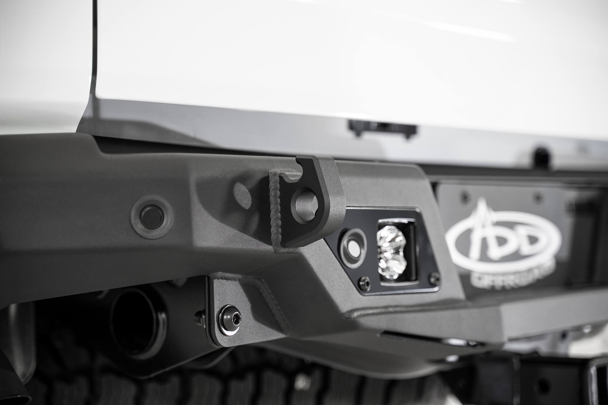2020-Jeep-Gladiator-aftermarket-bumper - NVMOS