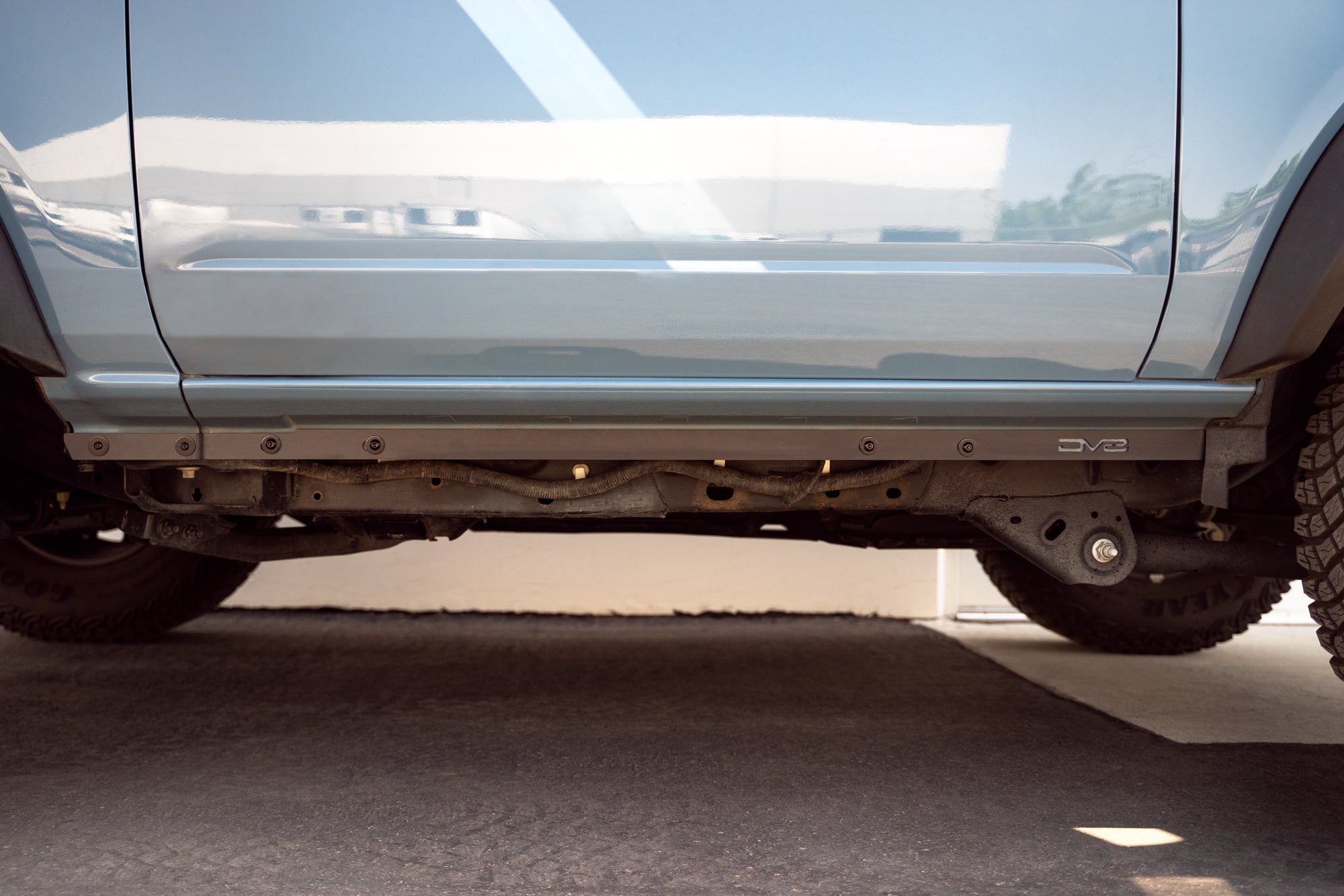 2021-2023-Ford-Bronco-2-Door-Pinch-Weld-Covers_installed_9 - NVMOS
