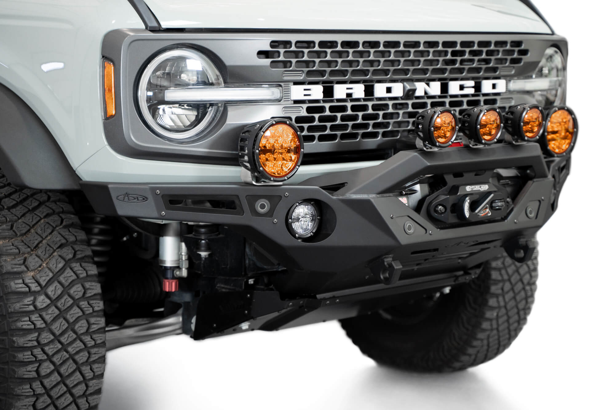 2021-2023-Ford-Bronco-Krawler-Front-Bumper-with-amber-lights_installed-3 - NVMOS