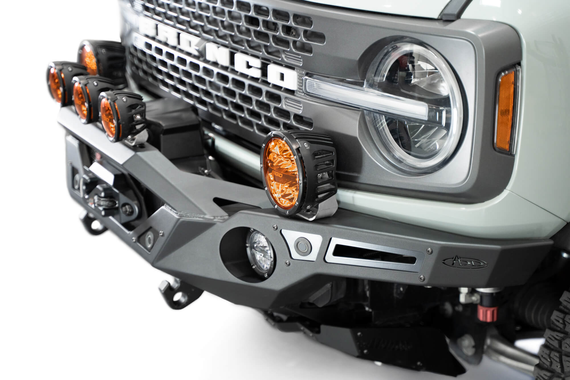 2021-2023-Ford-Bronco-Krawler-Front-Bumper-with-amber-lights_installed-6 - NVMOS