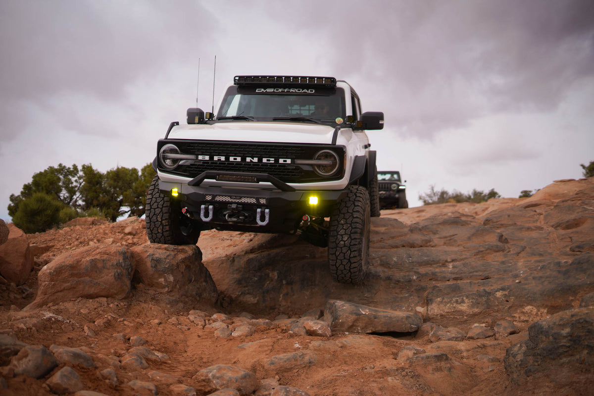 Bull Bar with LED Light Bar Mount | For MTO Series Front Bumpers